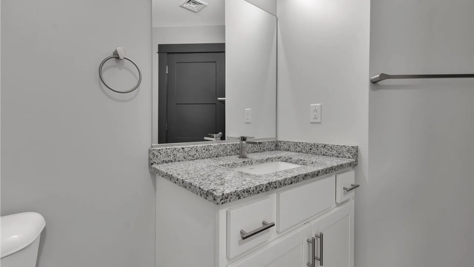 Property at 210 Ellicott Street, Buffalo, NY 14203 28