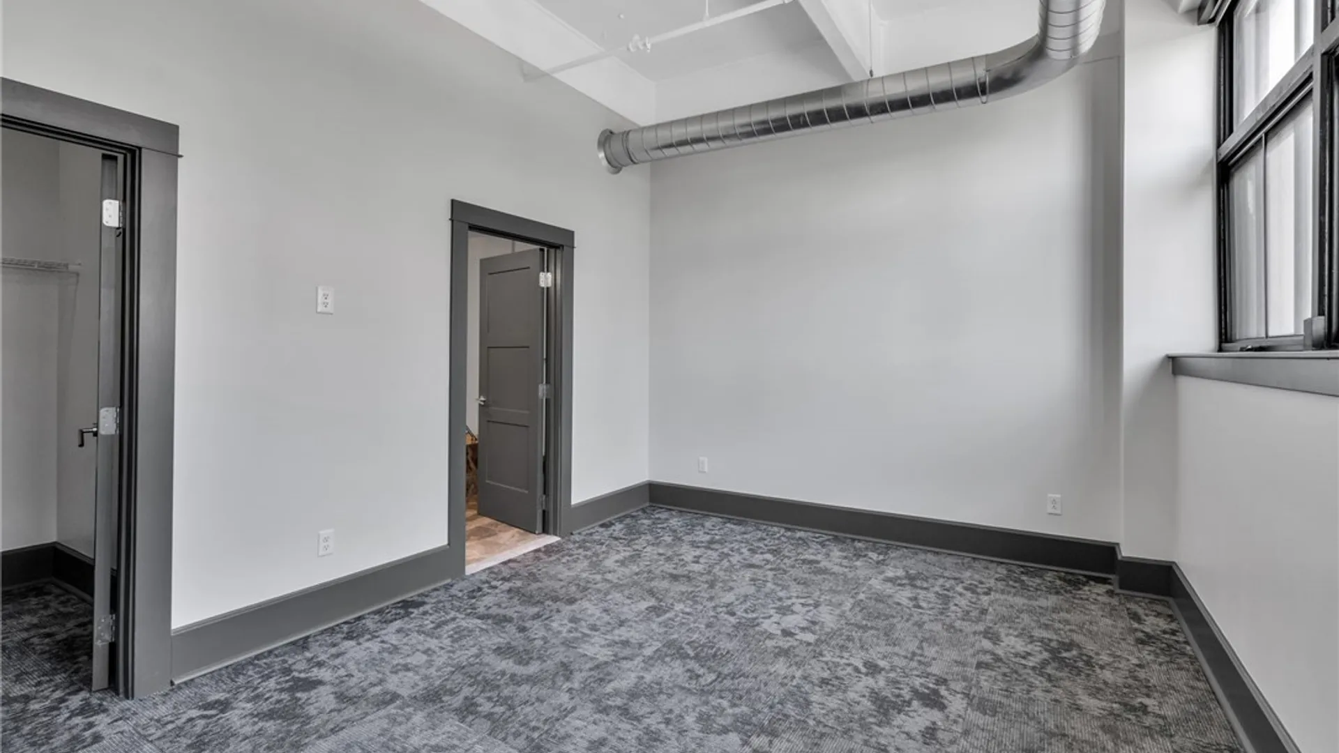 Property at 210 Ellicott Street, Buffalo, NY 14203 32