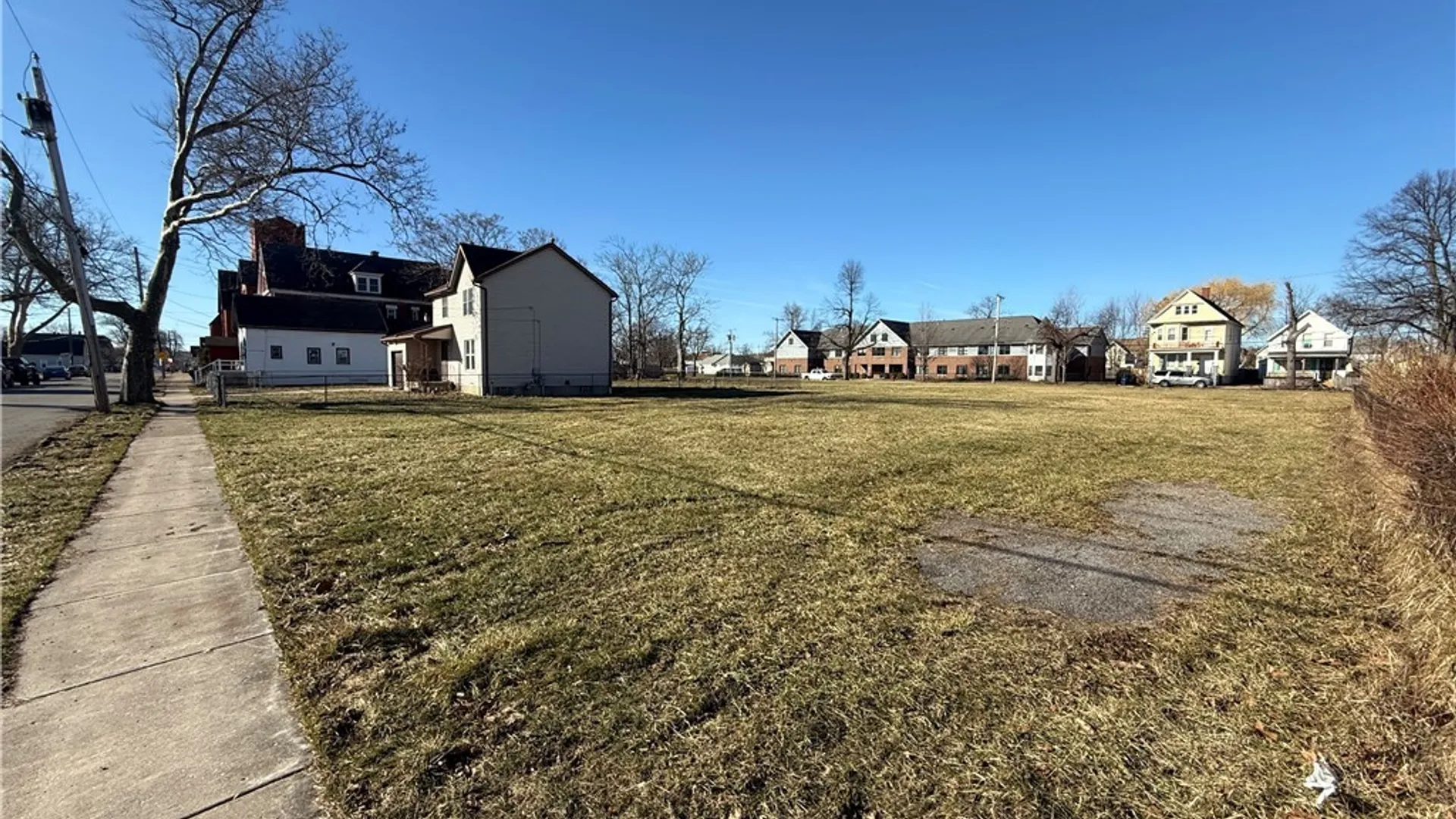 Property at 322 Adams Street, Buffalo, NY 14212 2