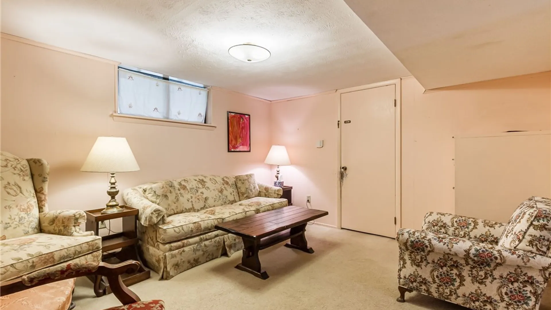 Property at 148 Penn Lane, Penfield, NY 14625 22