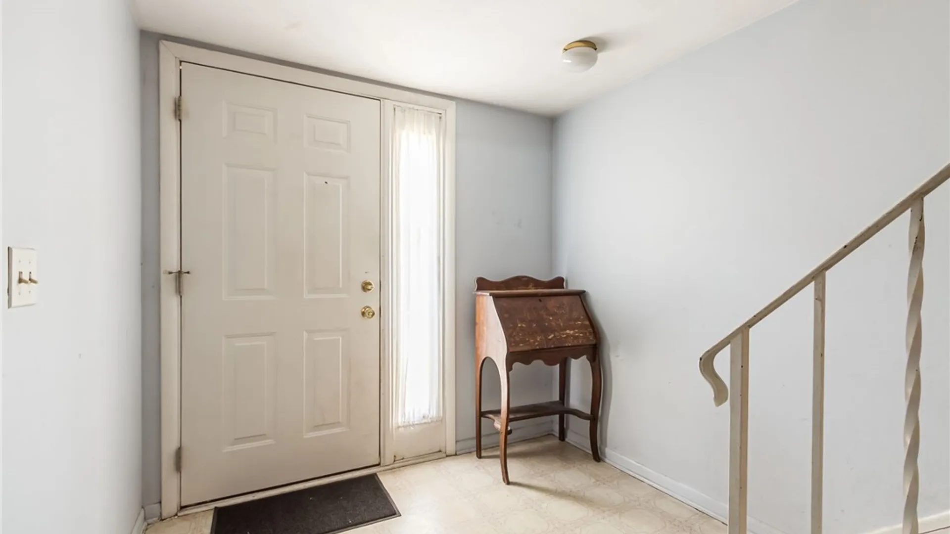 Property at 148 Penn Lane, Penfield, NY 14625 3