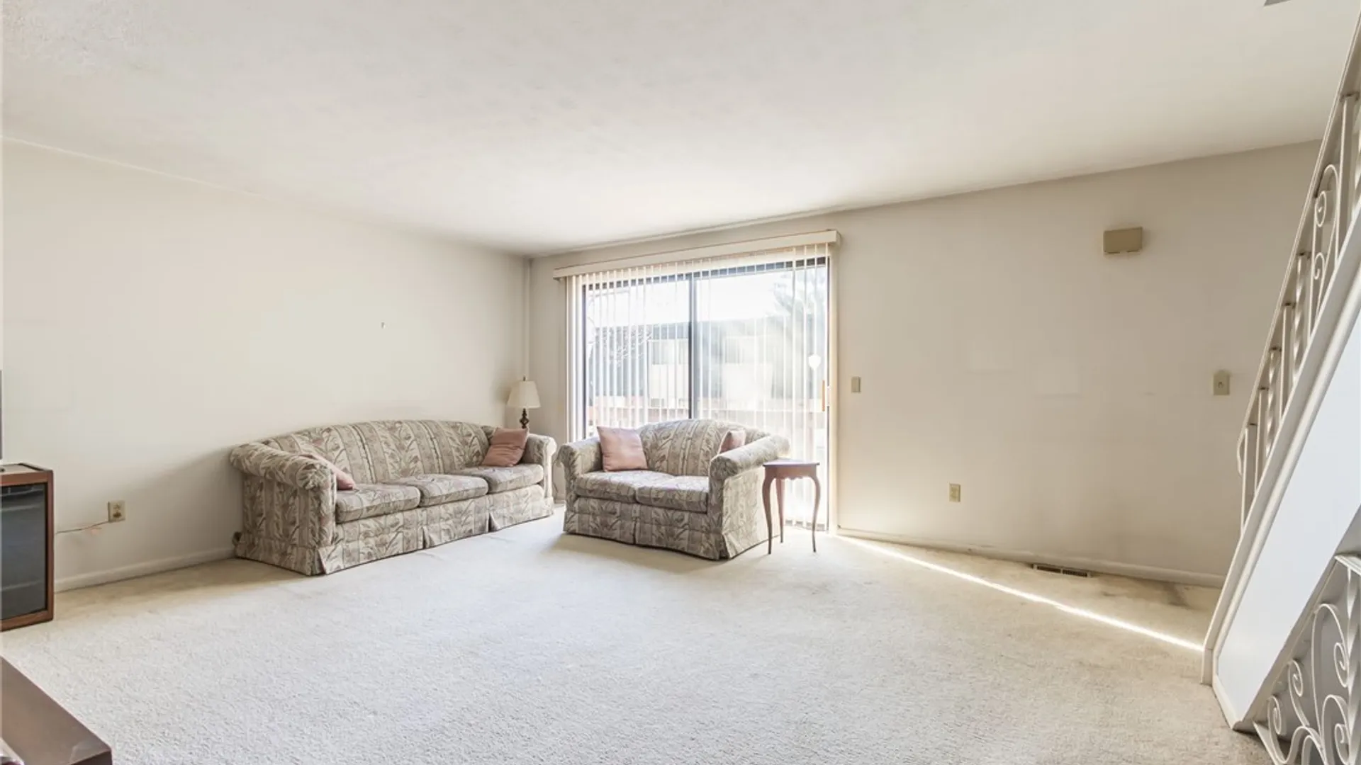 Property at 148 Penn Lane, Penfield, NY 14625 4