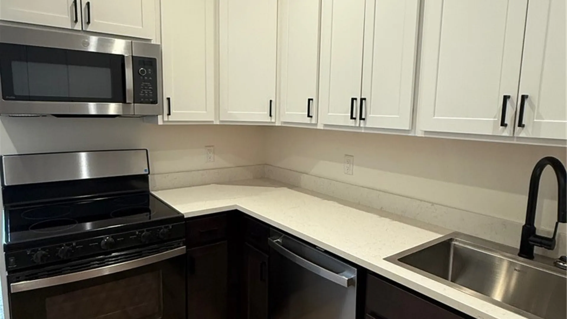 Property at 1117 Fayette Street, Syracuse, NY 13204 5