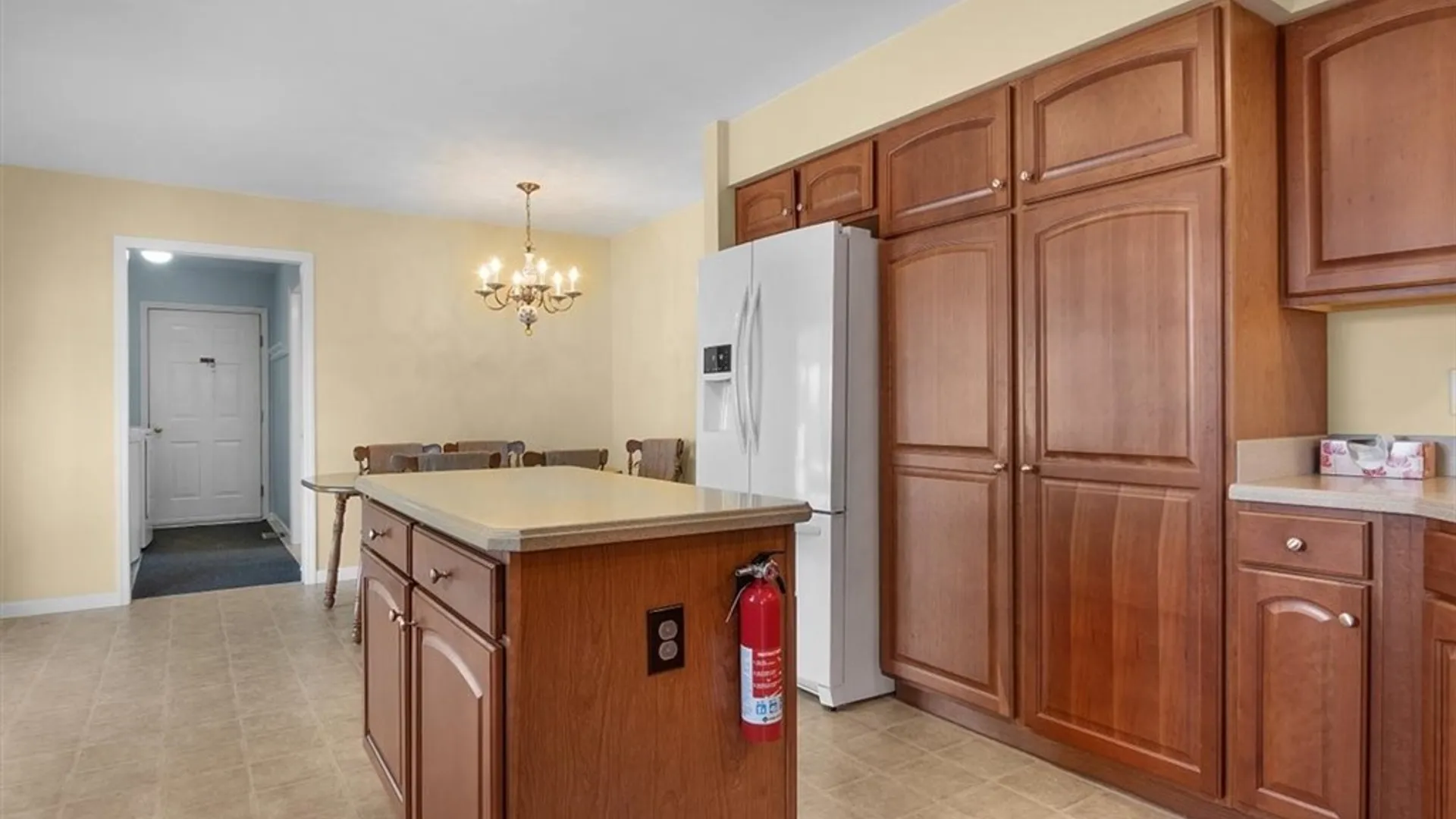 Property at 6624 Tuckahoe Road, Williamson, NY 14589 18