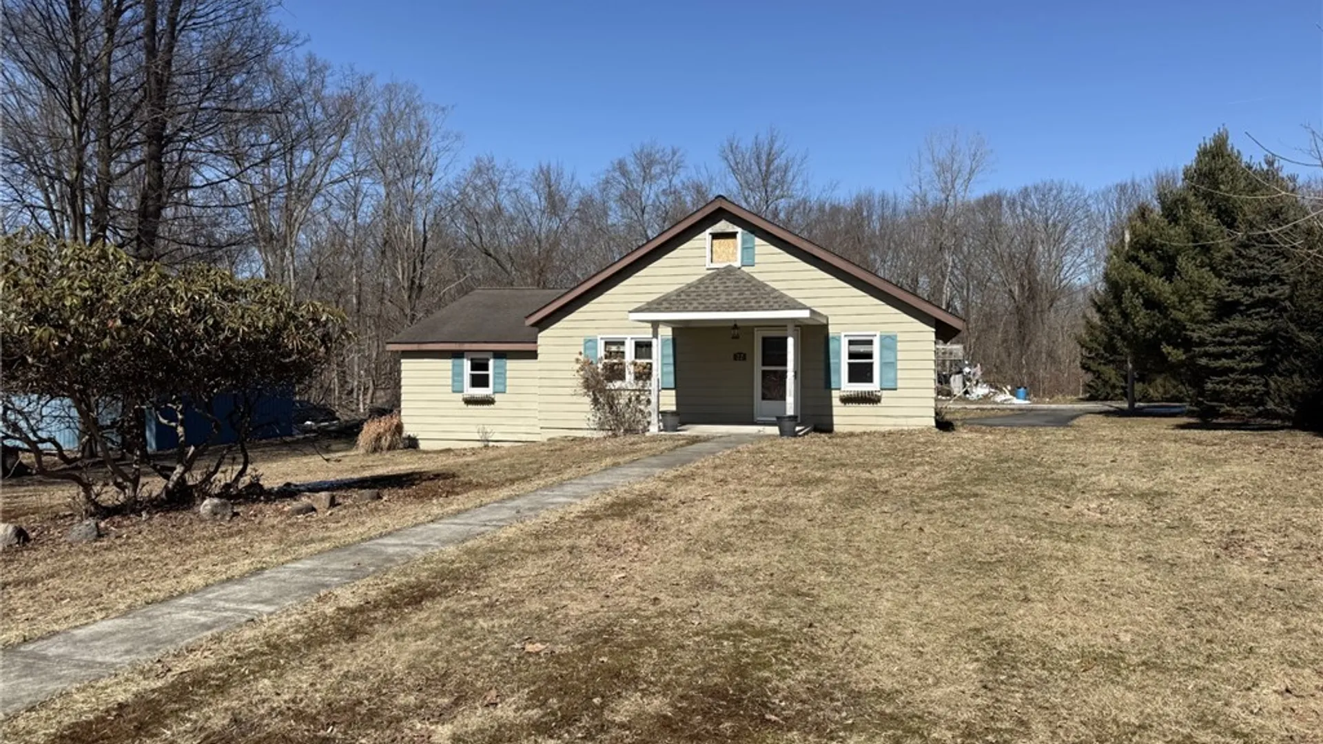 Property at 22 9th Street, Ellicott, NY 14701 2