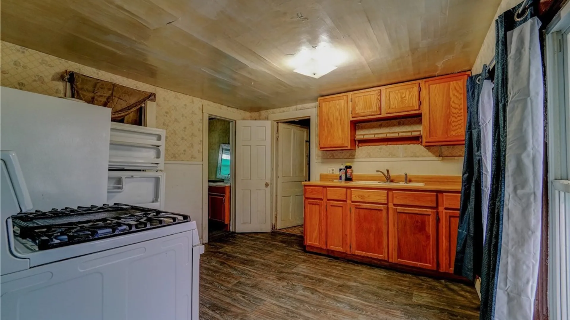 Property at 306 Lord Street, Dunkirk, NY 14048 10