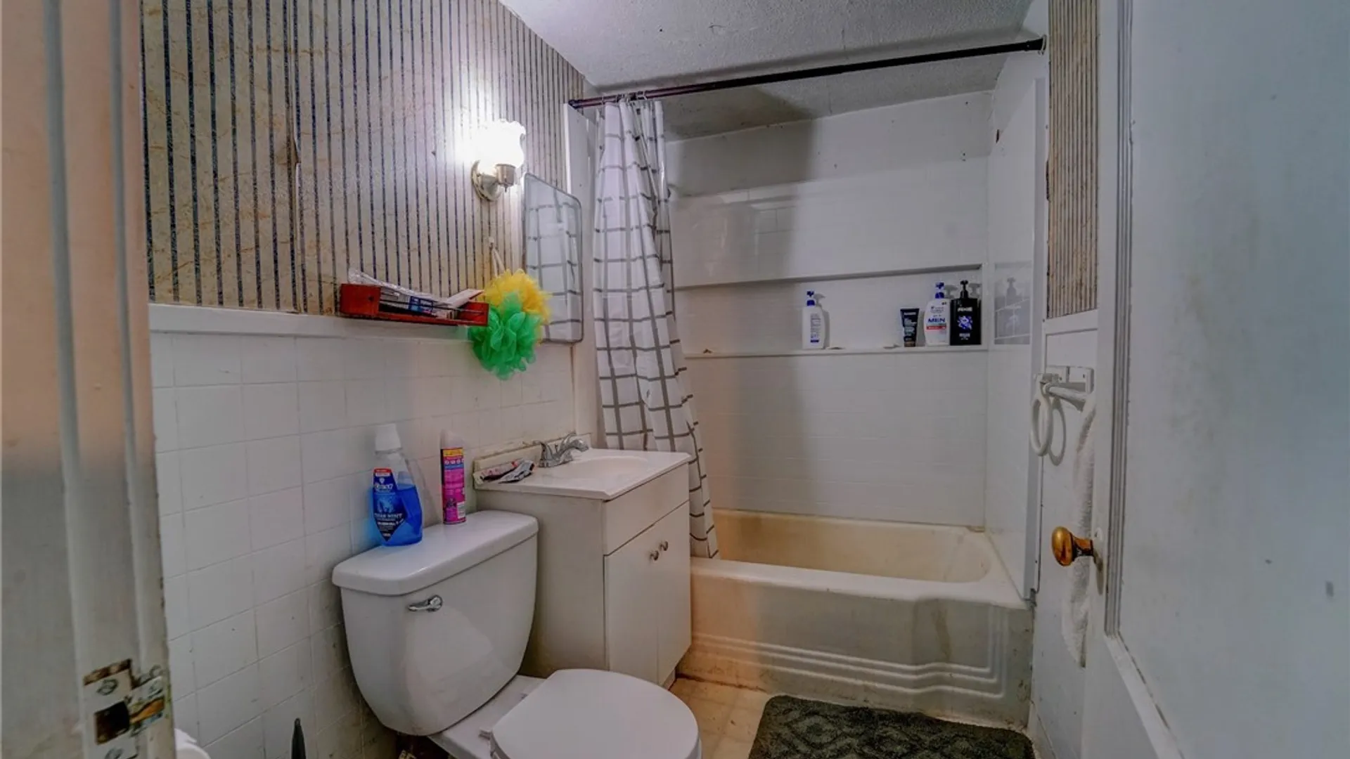 Property at 10 Pine Street, Dunkirk, NY 14048 3