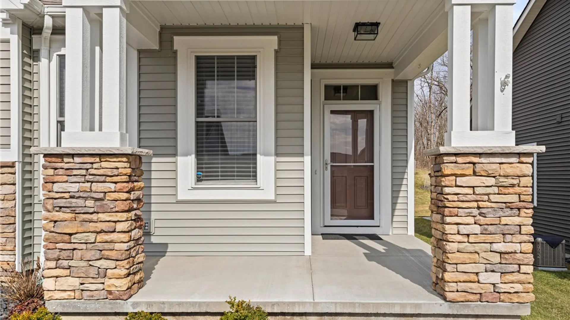 Property at 57 Thompson Lane, Canandaigua City, NY 14424 4
