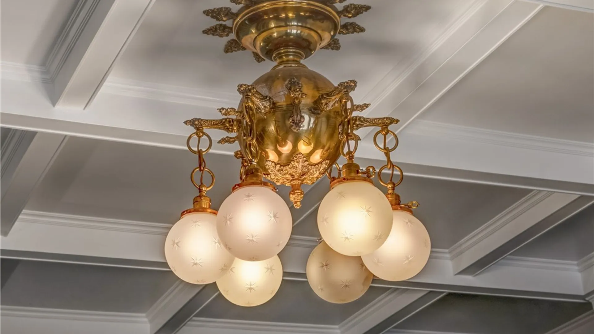 Property at 461 Linwood Avenue, Buffalo, NY 14209 22