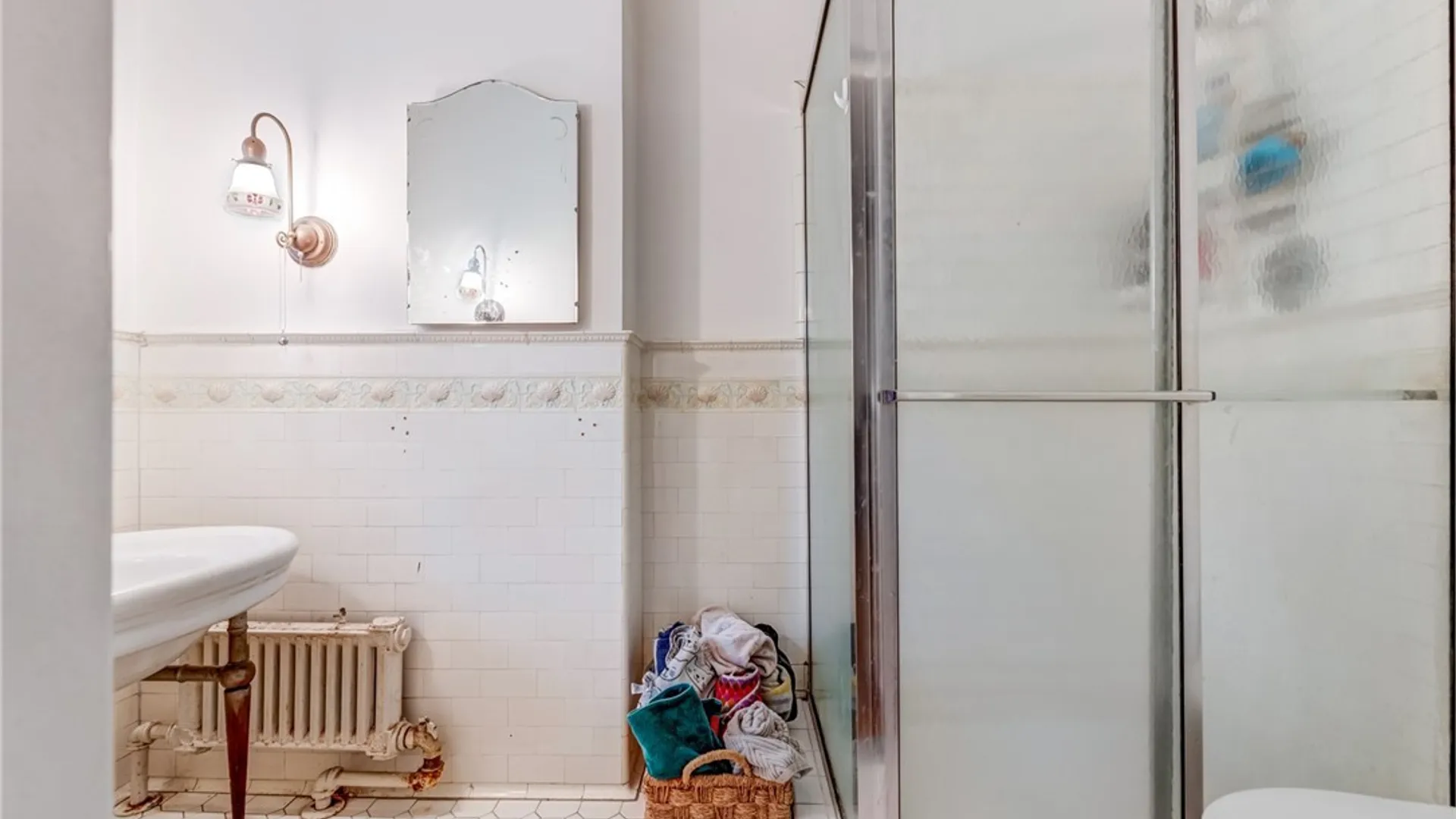 Property at 461 Linwood Avenue, Buffalo, NY 14209 40