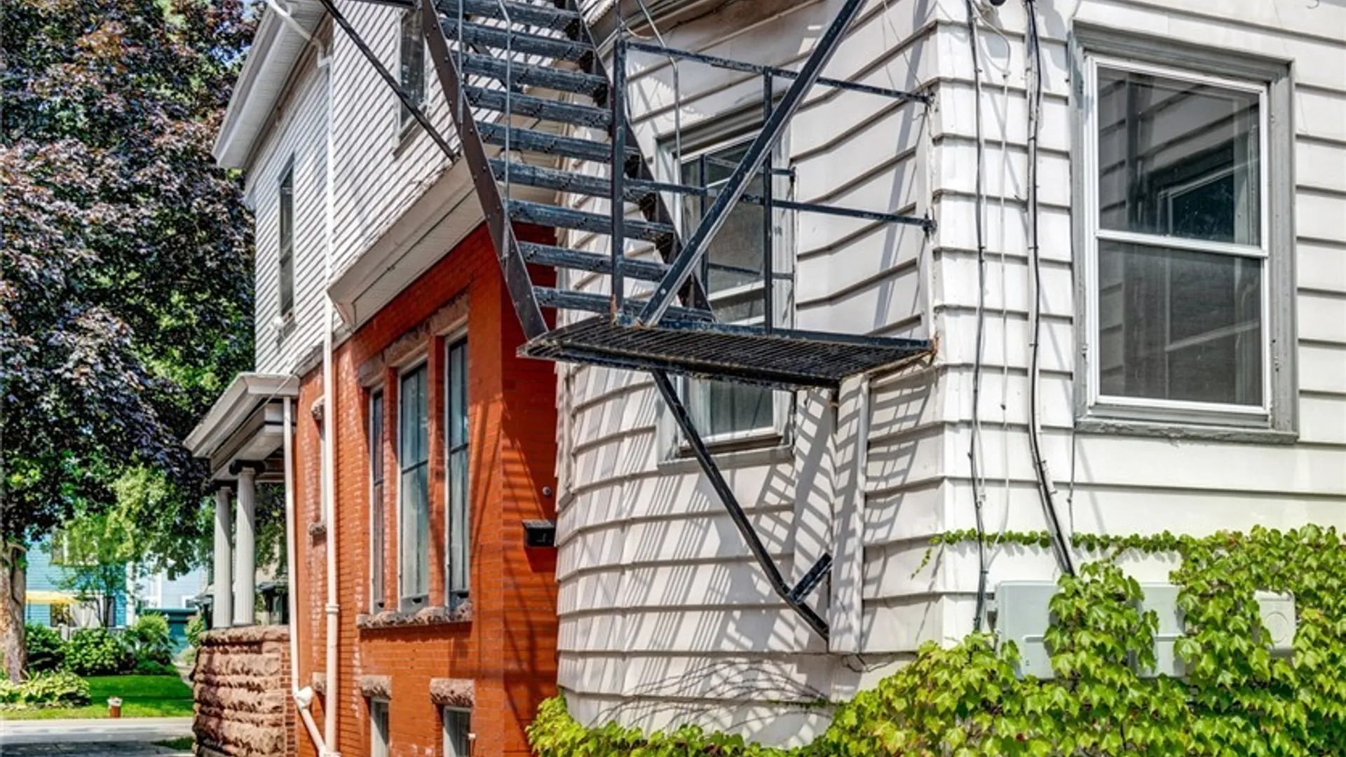 Property at 461 Linwood Avenue, Buffalo, NY 14209 46