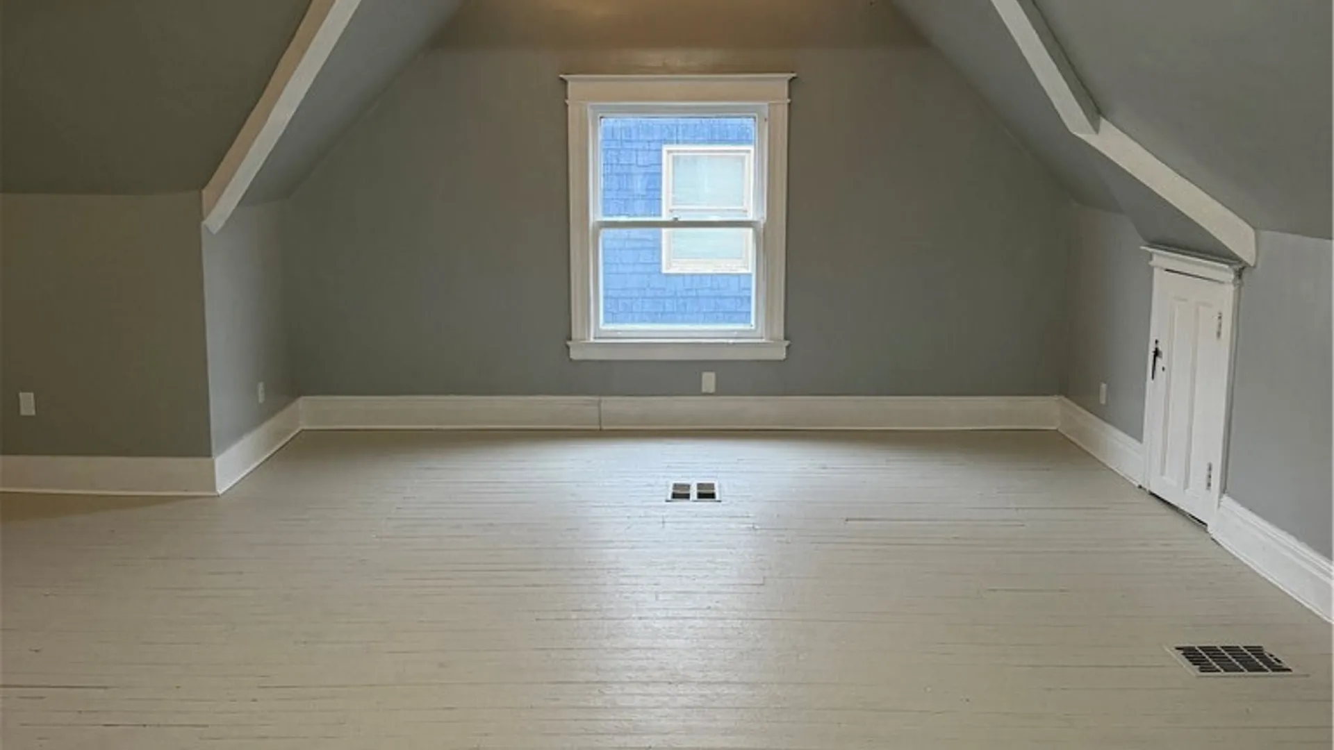 Property at 257 Barton St Street, Rochester, NY 14619 26