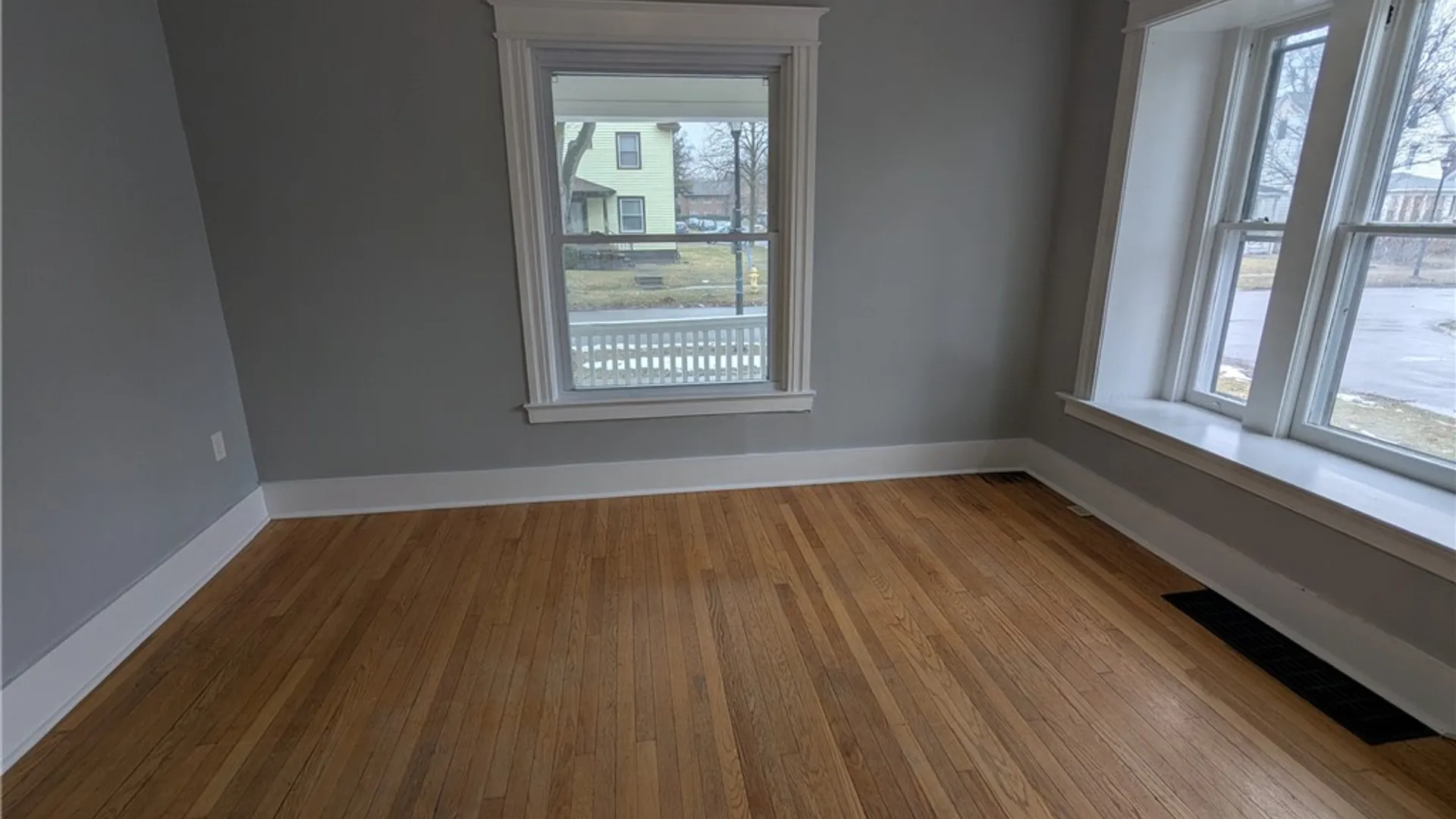 Property at 257 Barton St Street, Rochester, NY 14619 5