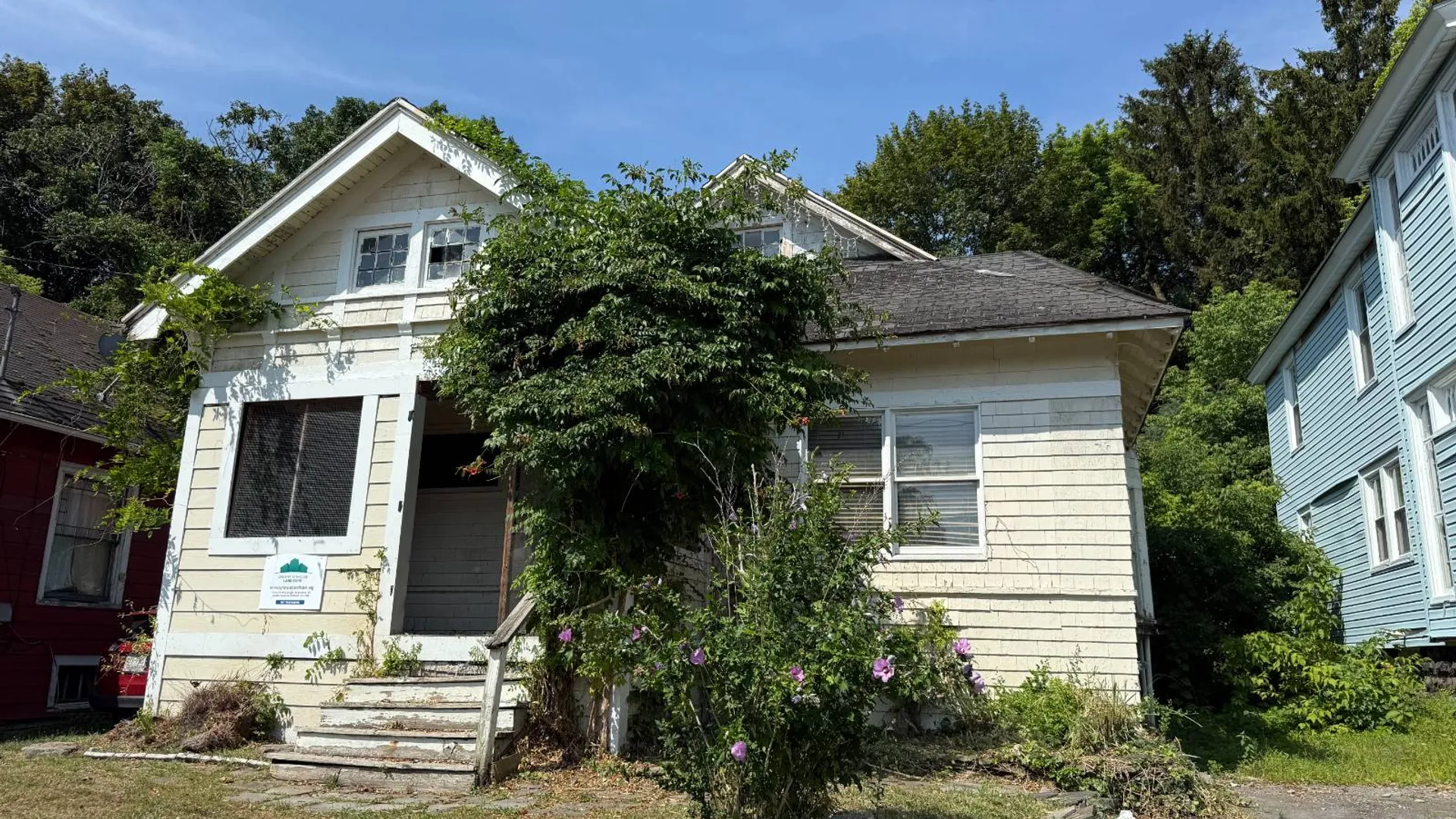 Property at 102 May Ave, Syracuse, NY 13207 2