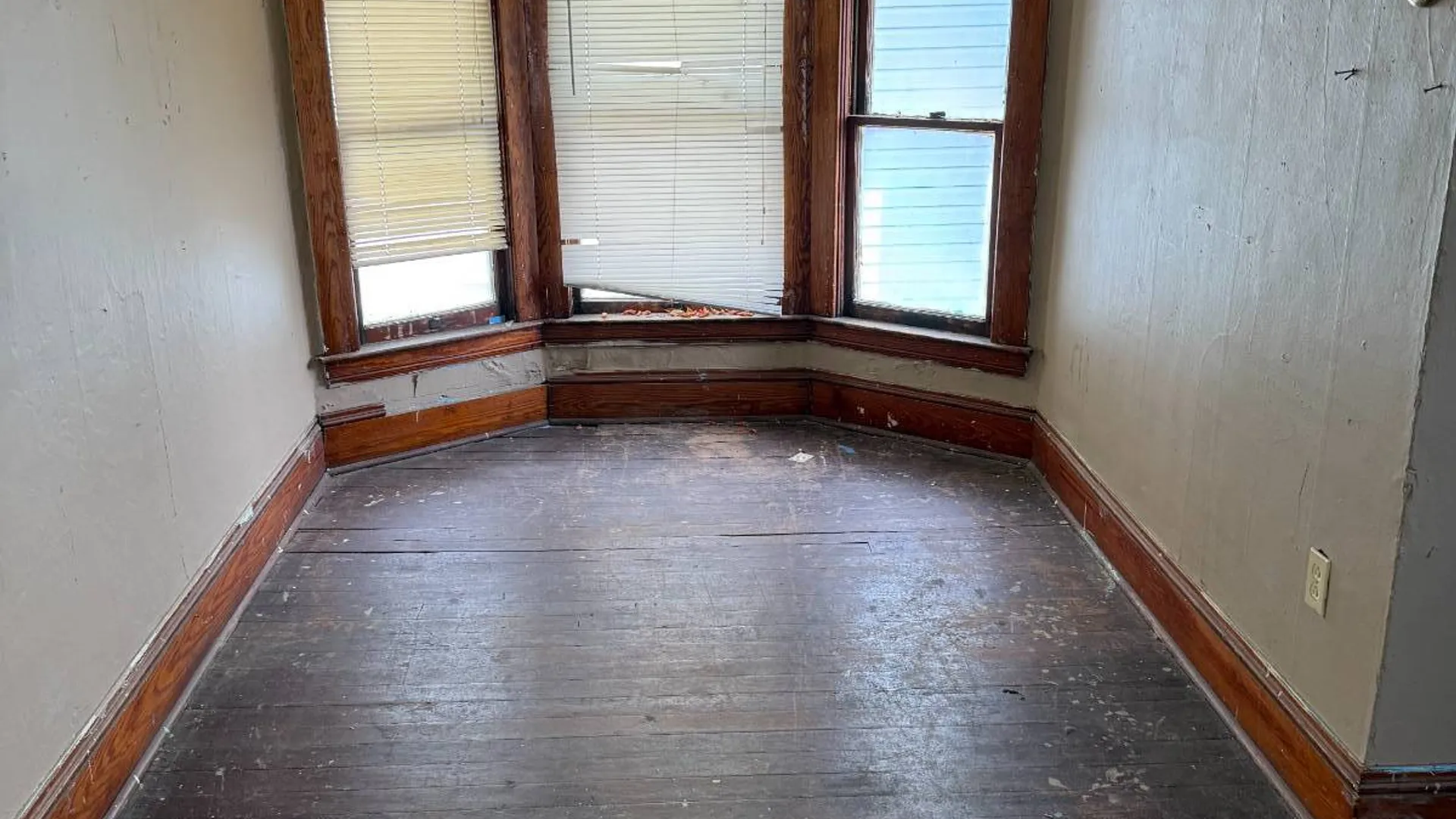 Property at 102 May Ave, Syracuse, NY 13207 23