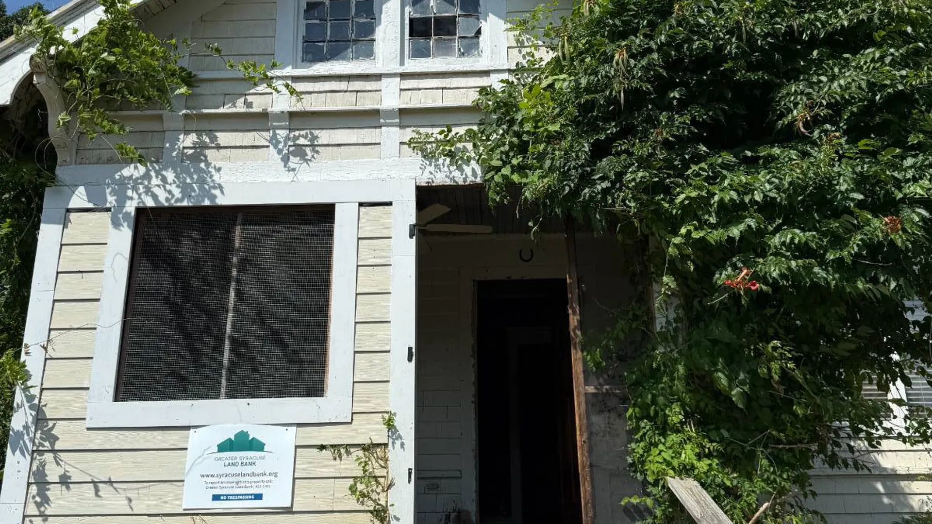 Property at 102 May Ave, Syracuse, NY 13207 5