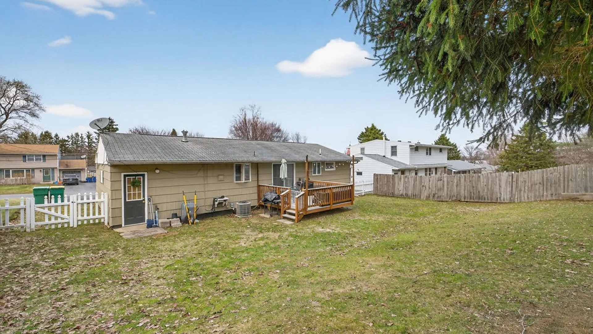 Property at 107 Sheraton Road, Onondaga, NY 13219 36