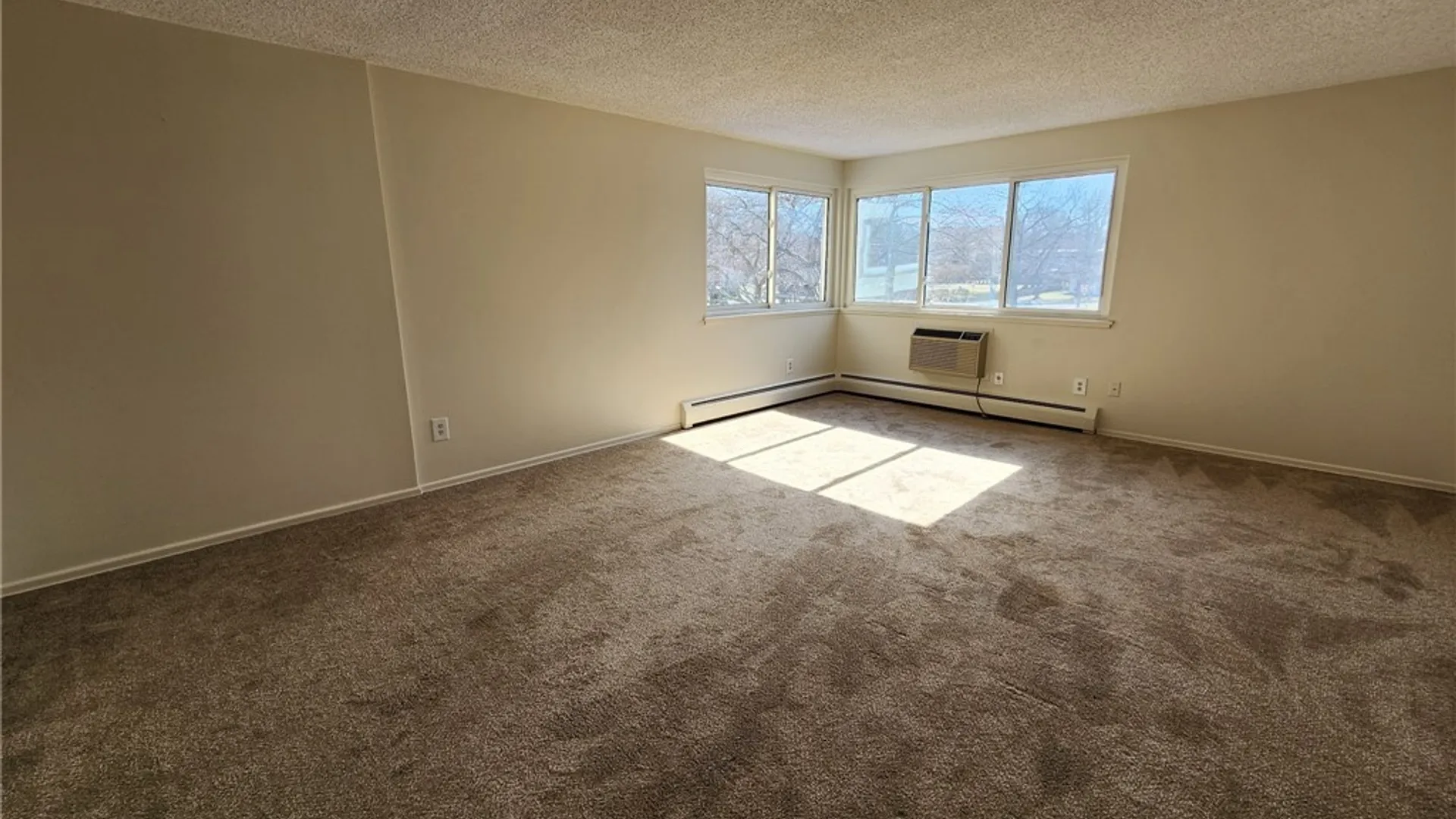 Property at 910 Westage At The, Irondequoit, NY 14617 5