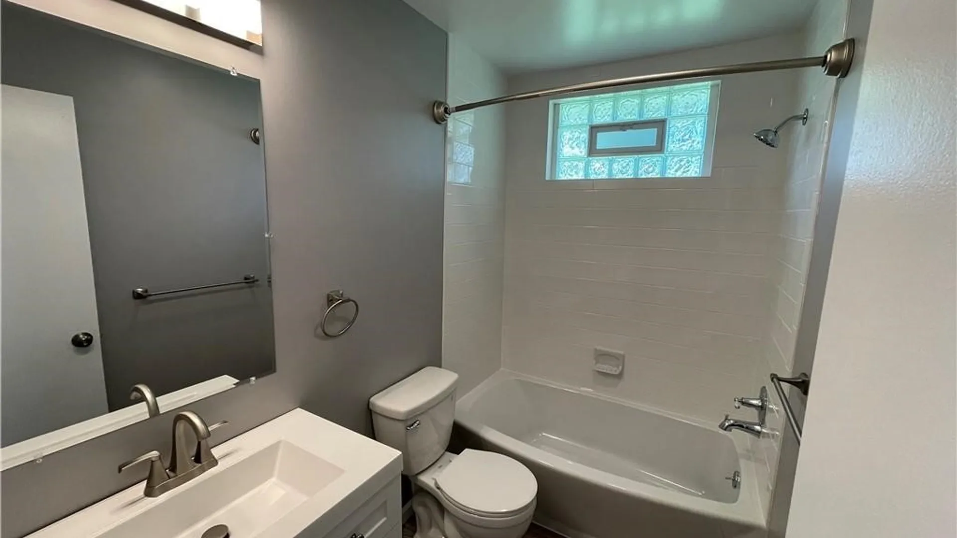 Property at 425 East Lane, Lewiston, NY 14092 8