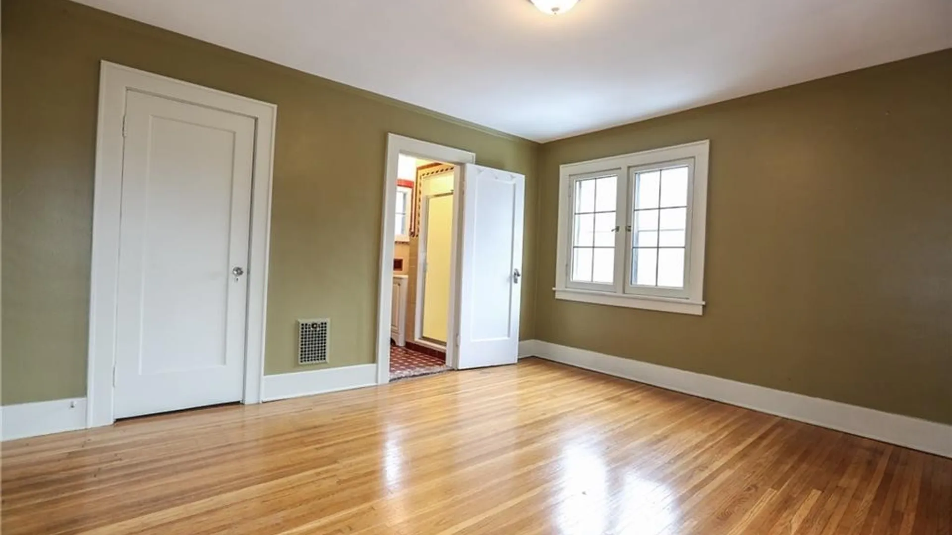 Property at 352 Canterbury #2 Road, Rochester, NY 14607 26