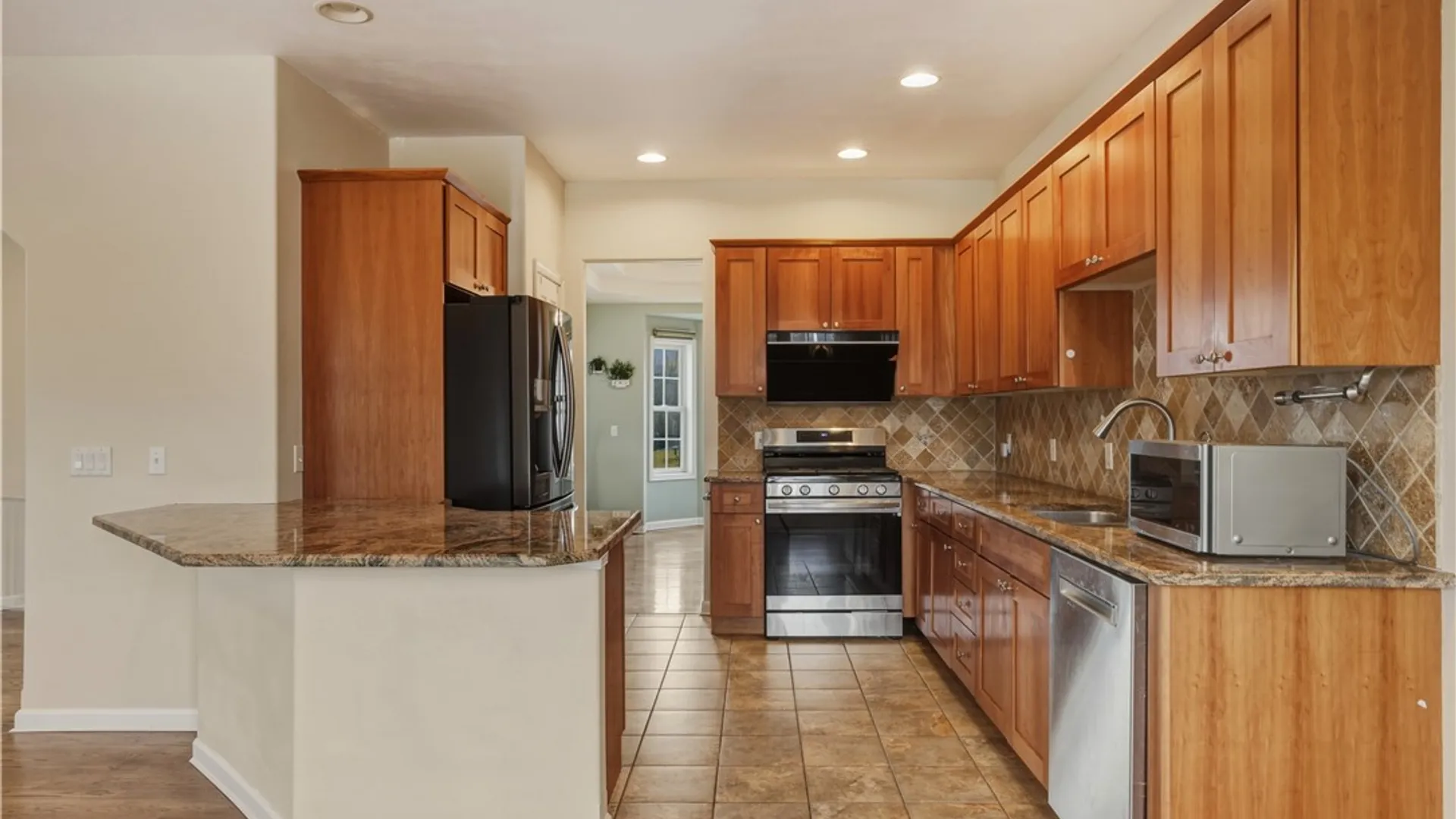 Property at 318 Wexford Lane, Horseheads, NY 14845 9