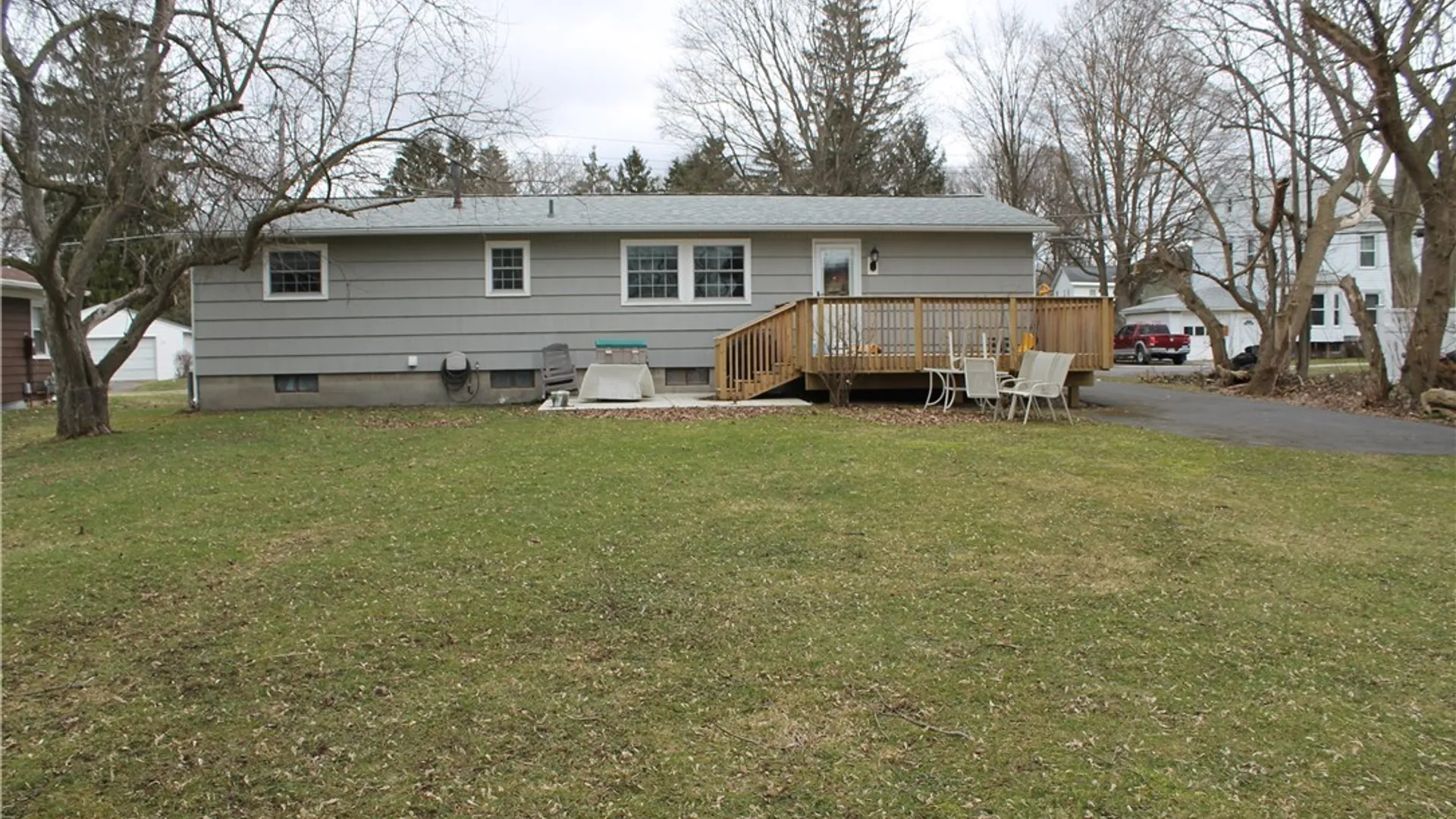 Property at 1 Chappell Street, Elbridge, NY 13080 3