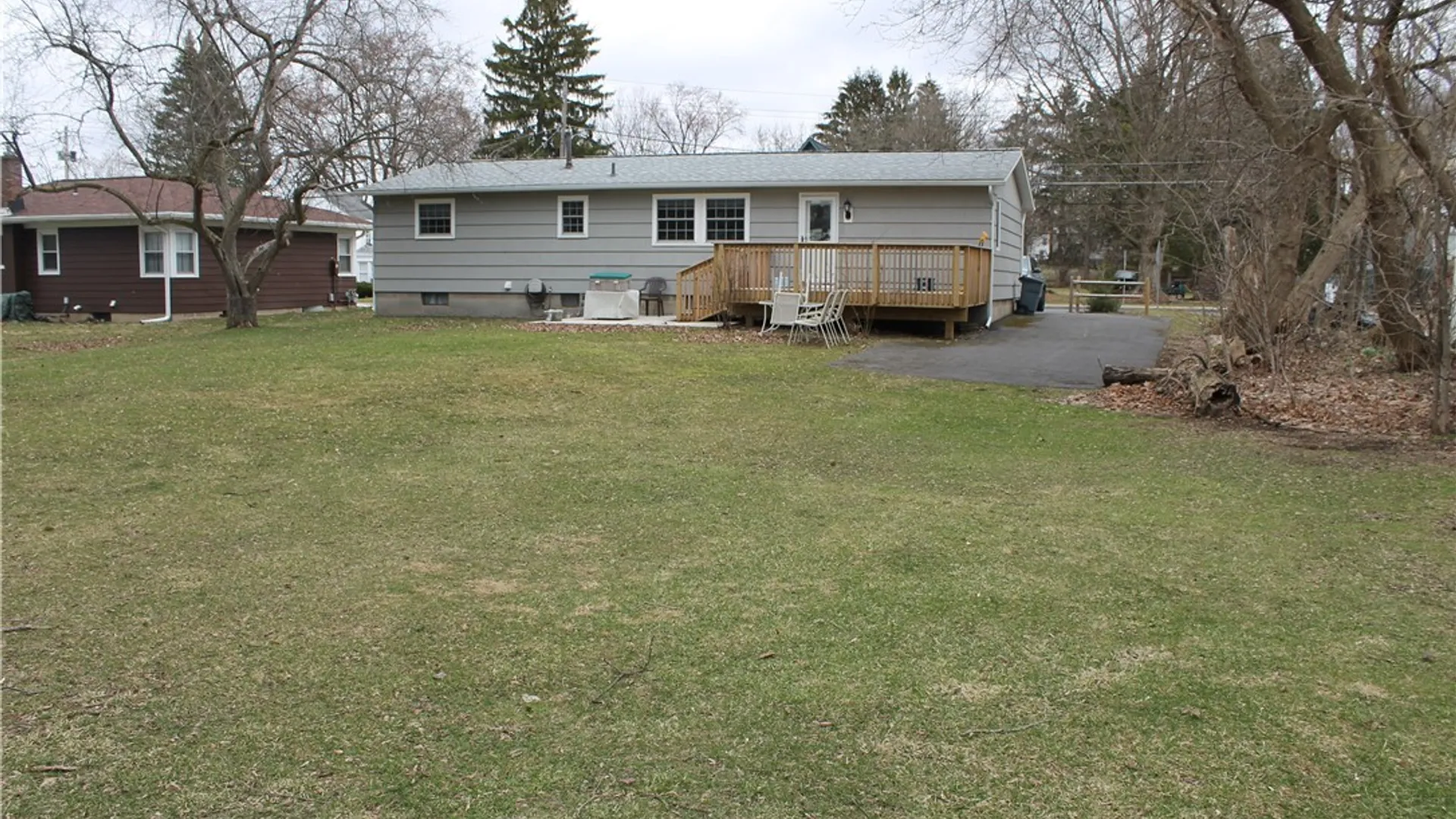 Property at 1 Chappell Street, Elbridge, NY 13080 4