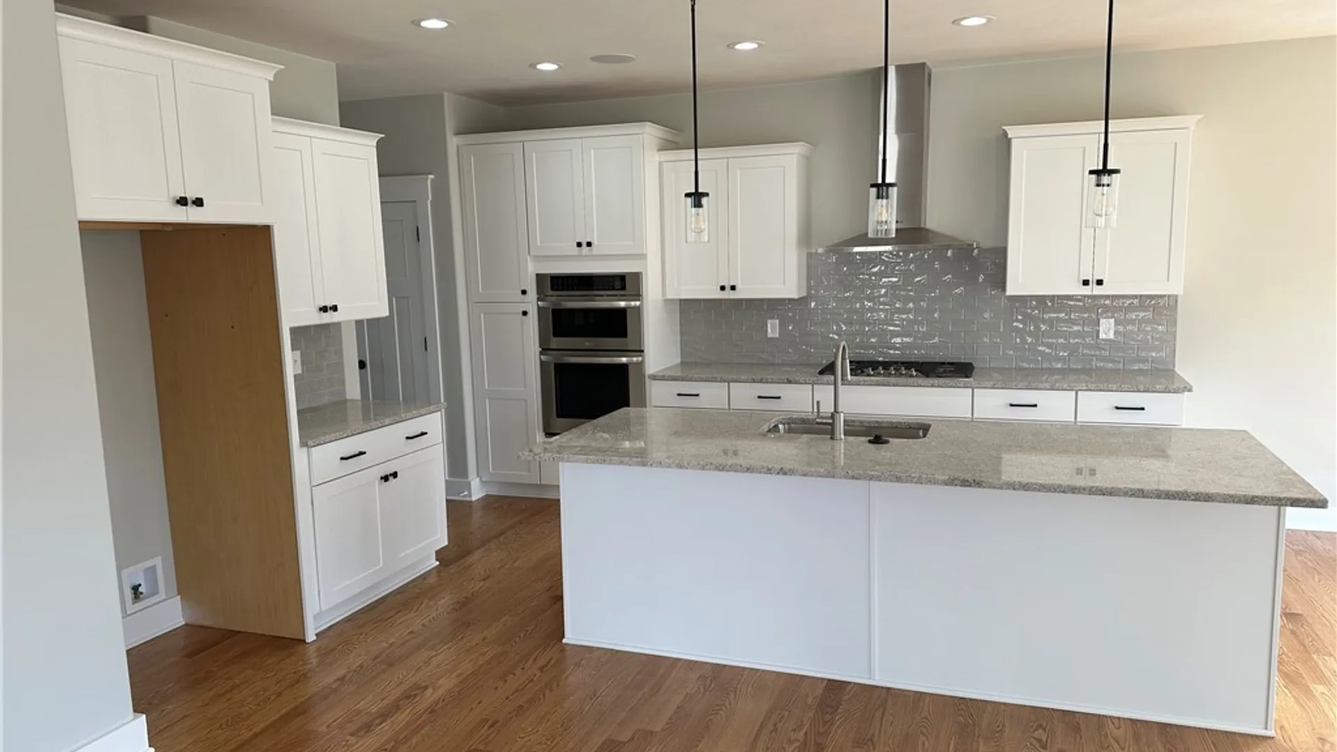 Property at 8540 Angus Path, Cicero, NY 13039 13