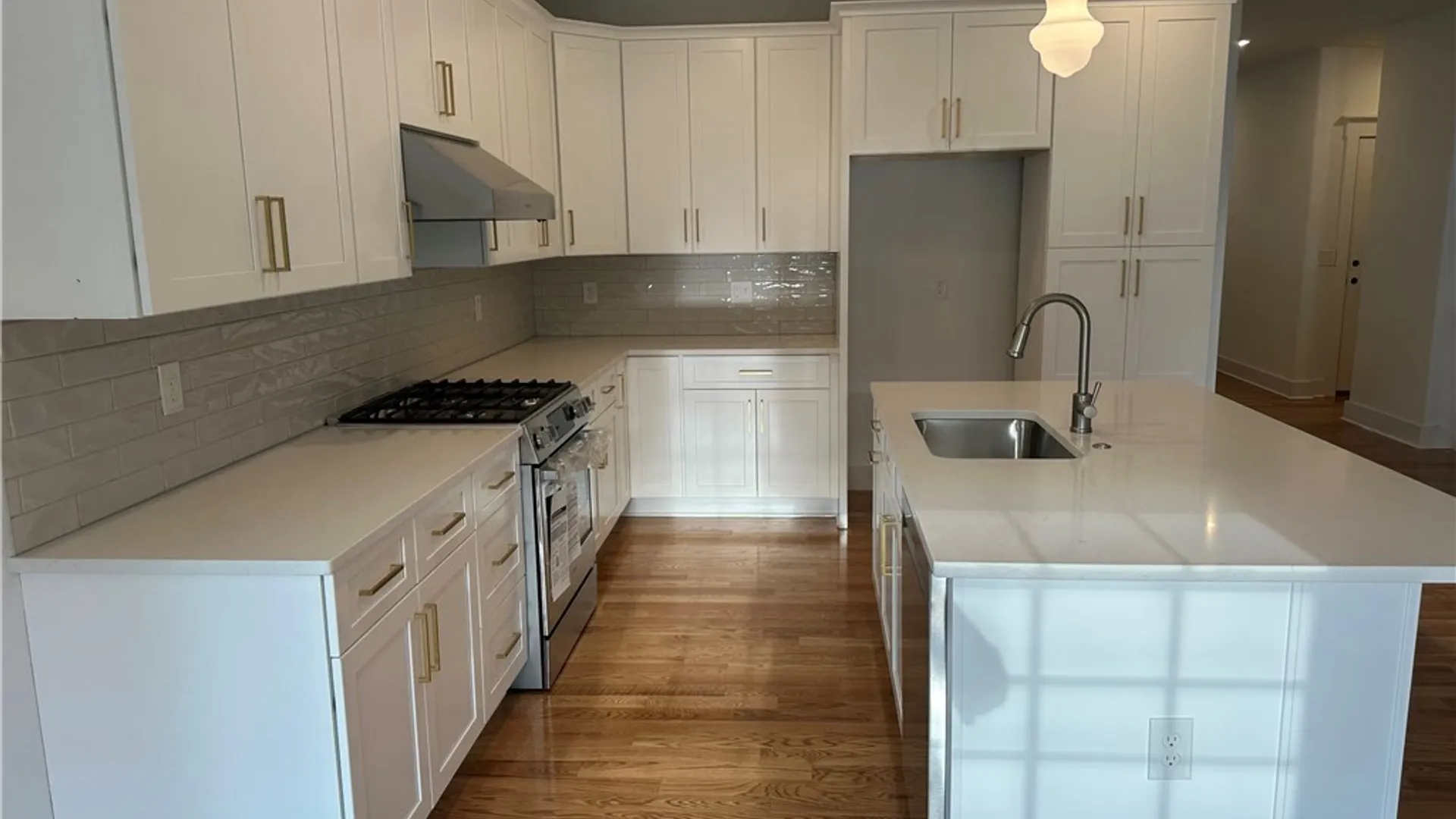 Property at 8530 Angus Path, Cicero, NY 13039 3