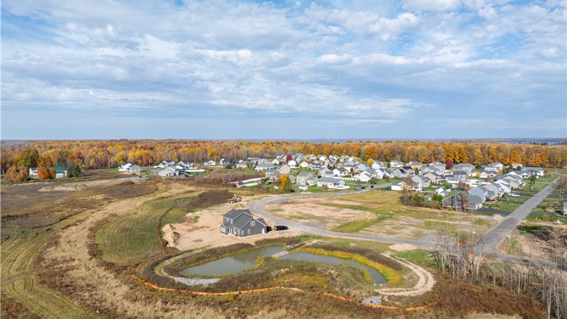 Property at 8530 Angus Path, Cicero, NY 13039 43