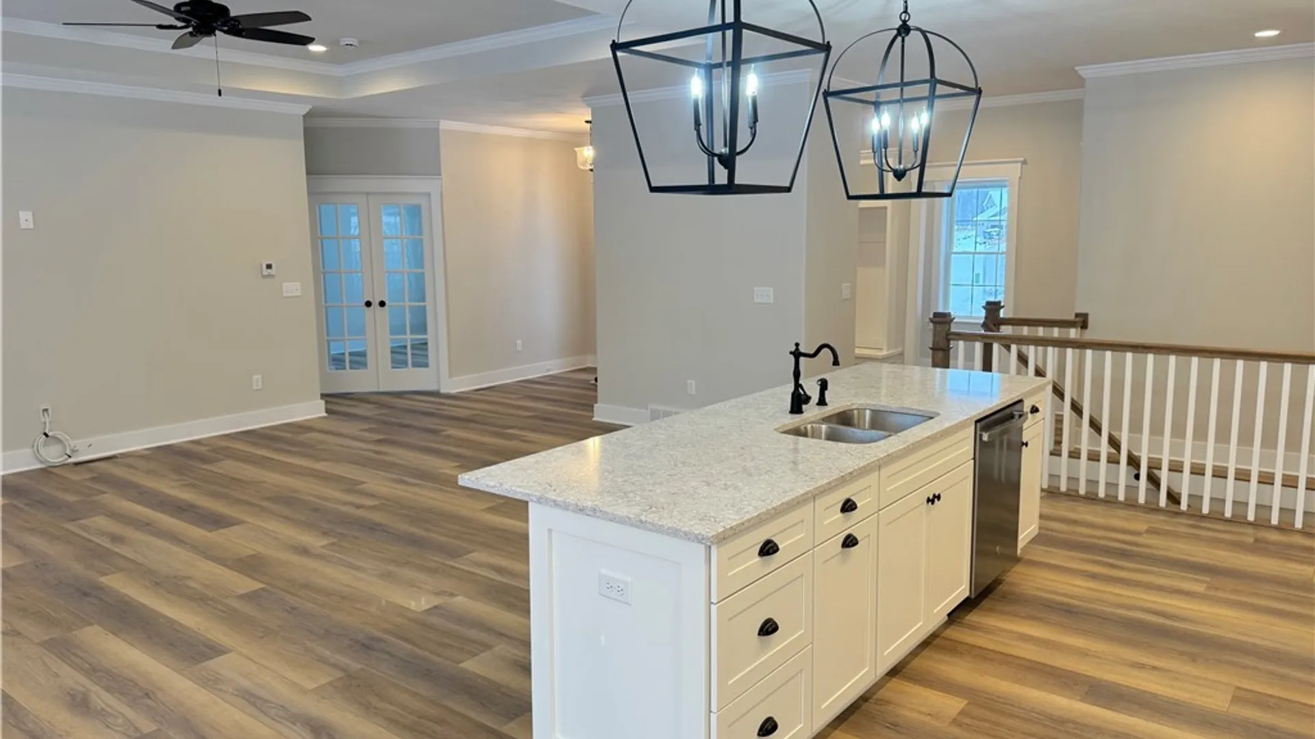 Property at 8541 Angus Path, Cicero, NY 13039 4