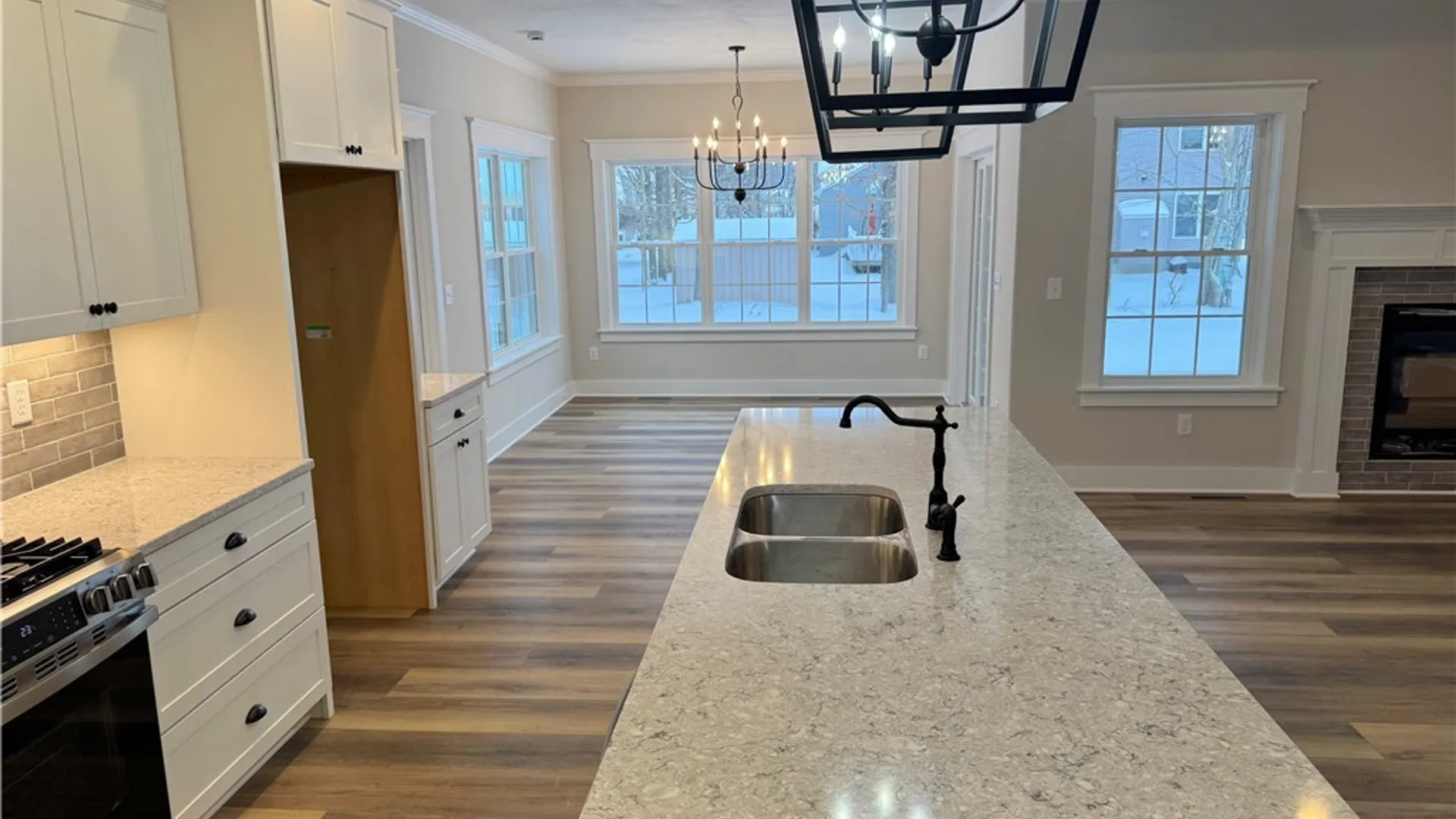 Property at 8541 Angus Path, Cicero, NY 13039 8