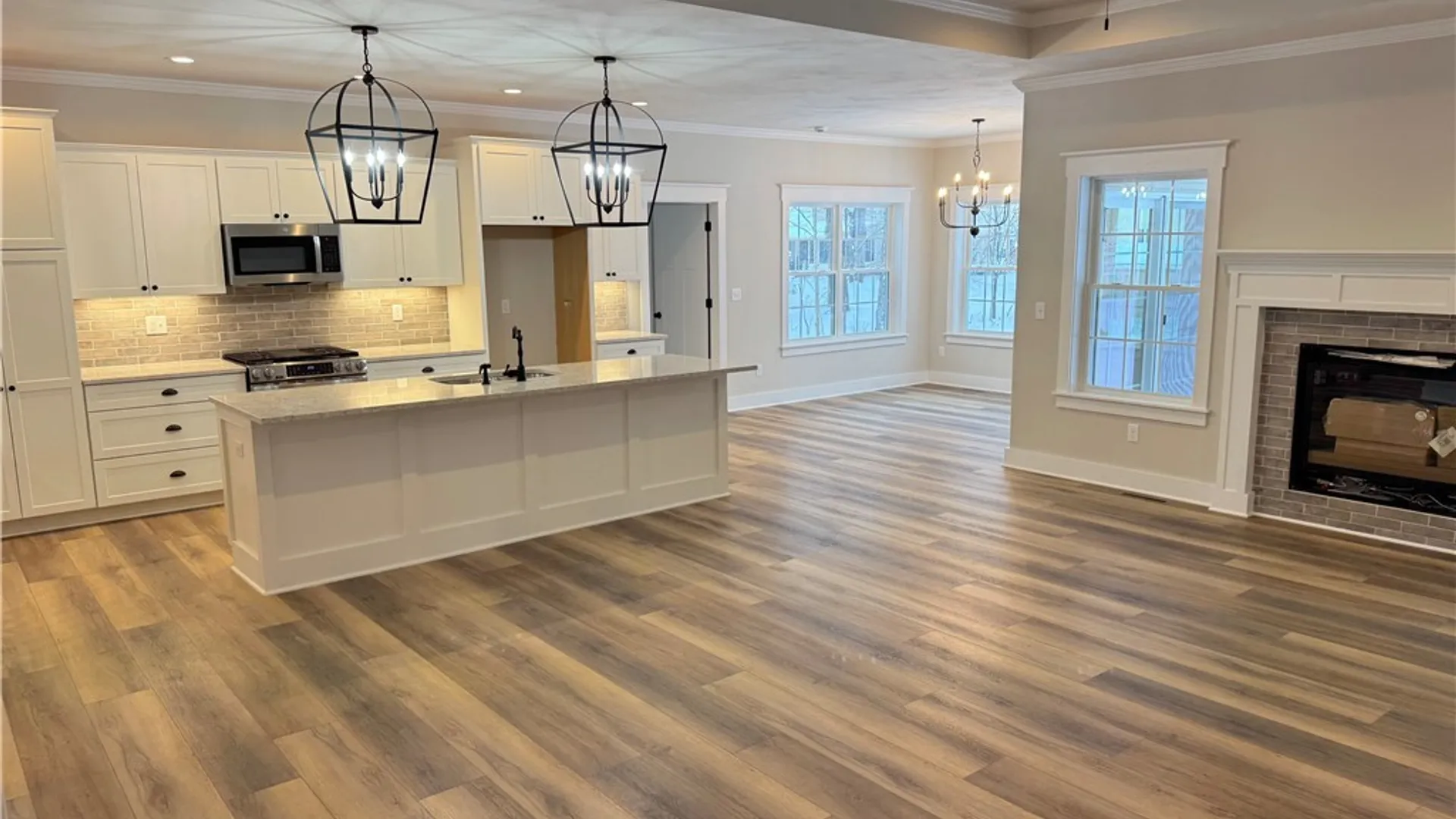 Property at 8541 Angus Path, Cicero, NY 13039 9