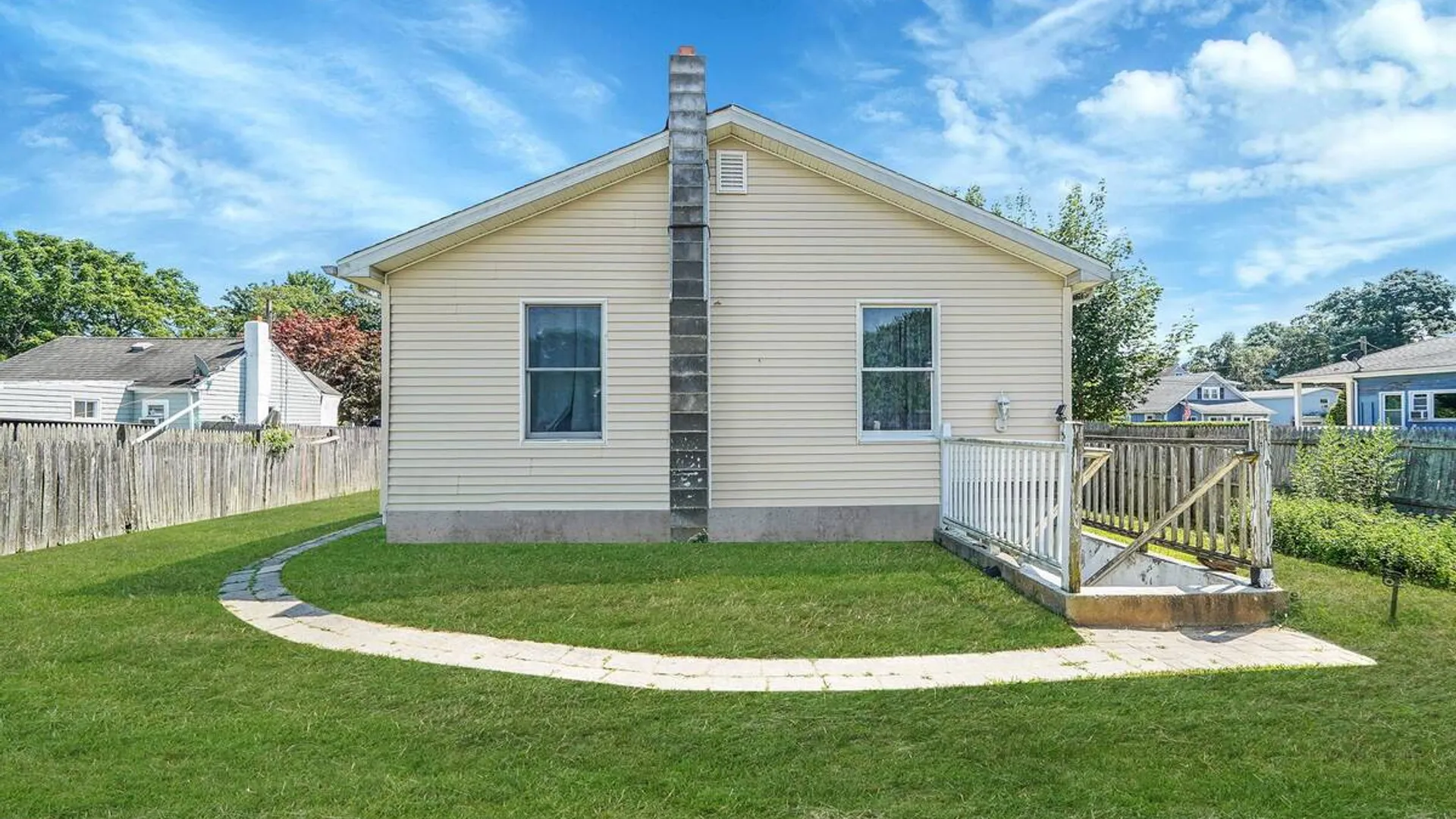 Property at 395 Linnet Street, Greenport, NY 11944 17