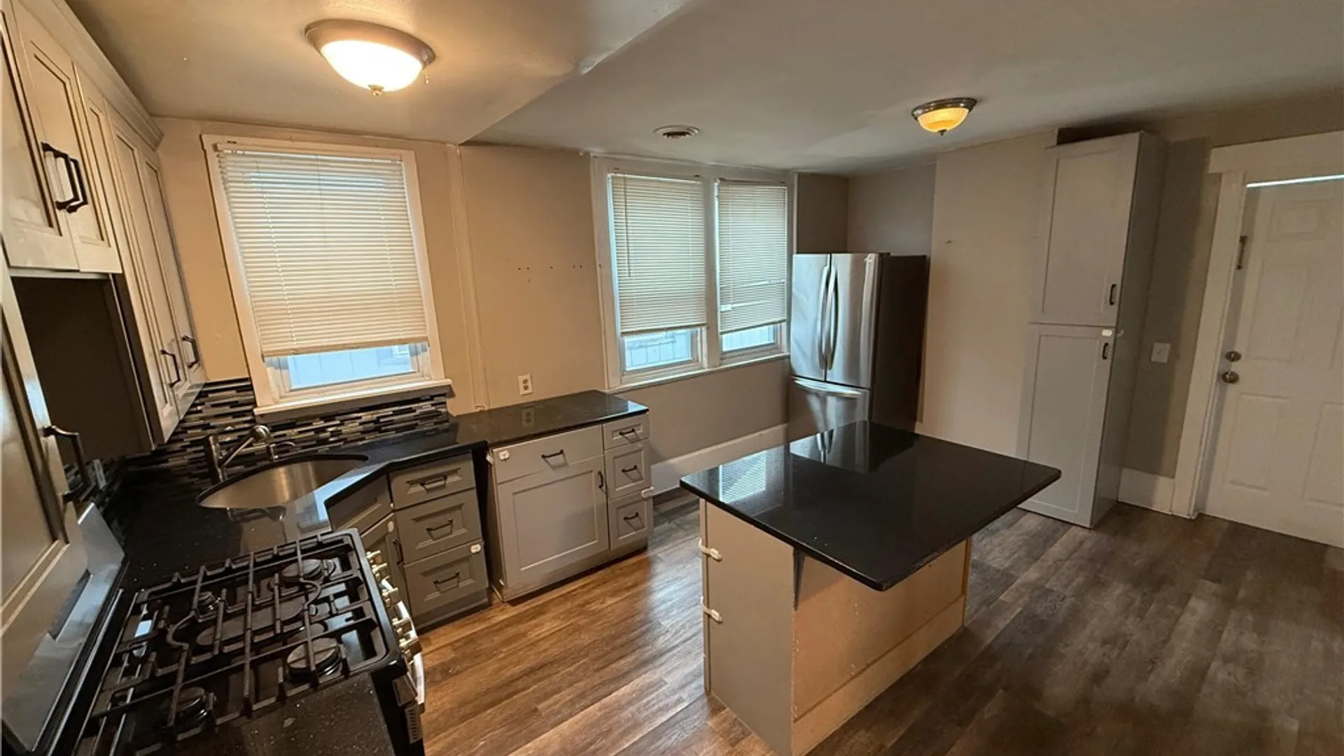 Property at 641 Woodlawn Avenue, Buffalo, NY 14211 19