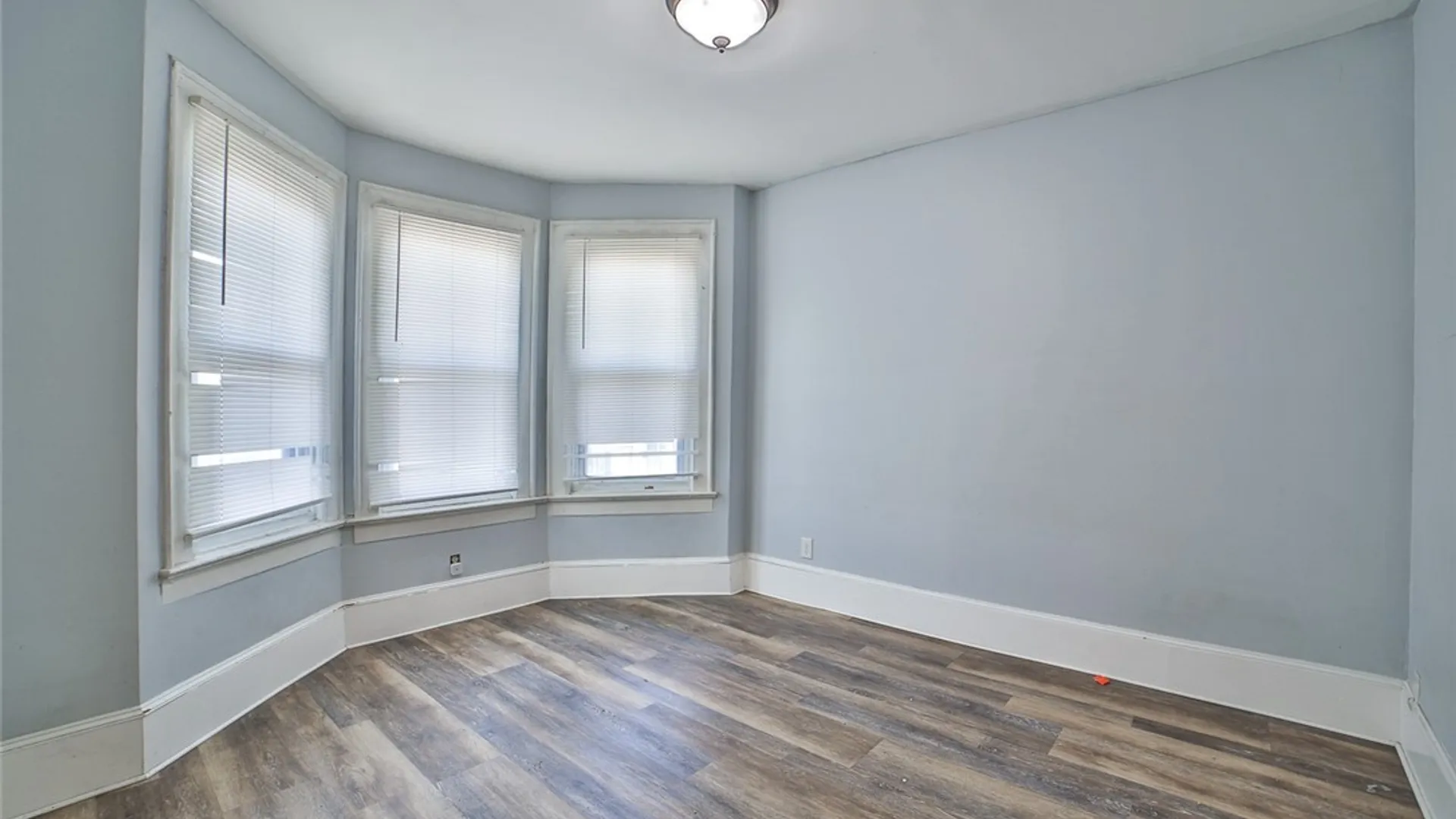 Property at 641 Woodlawn Avenue, Buffalo, NY 14211 2