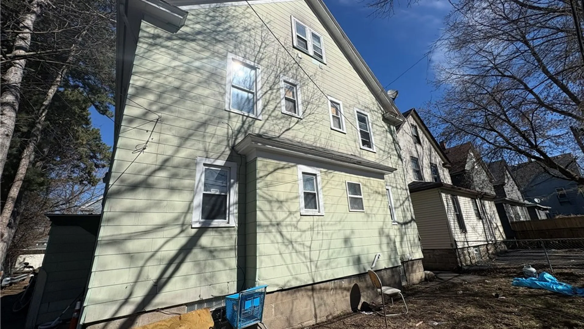 Property at 7 Riverbank Place, Rochester, NY 14621 5