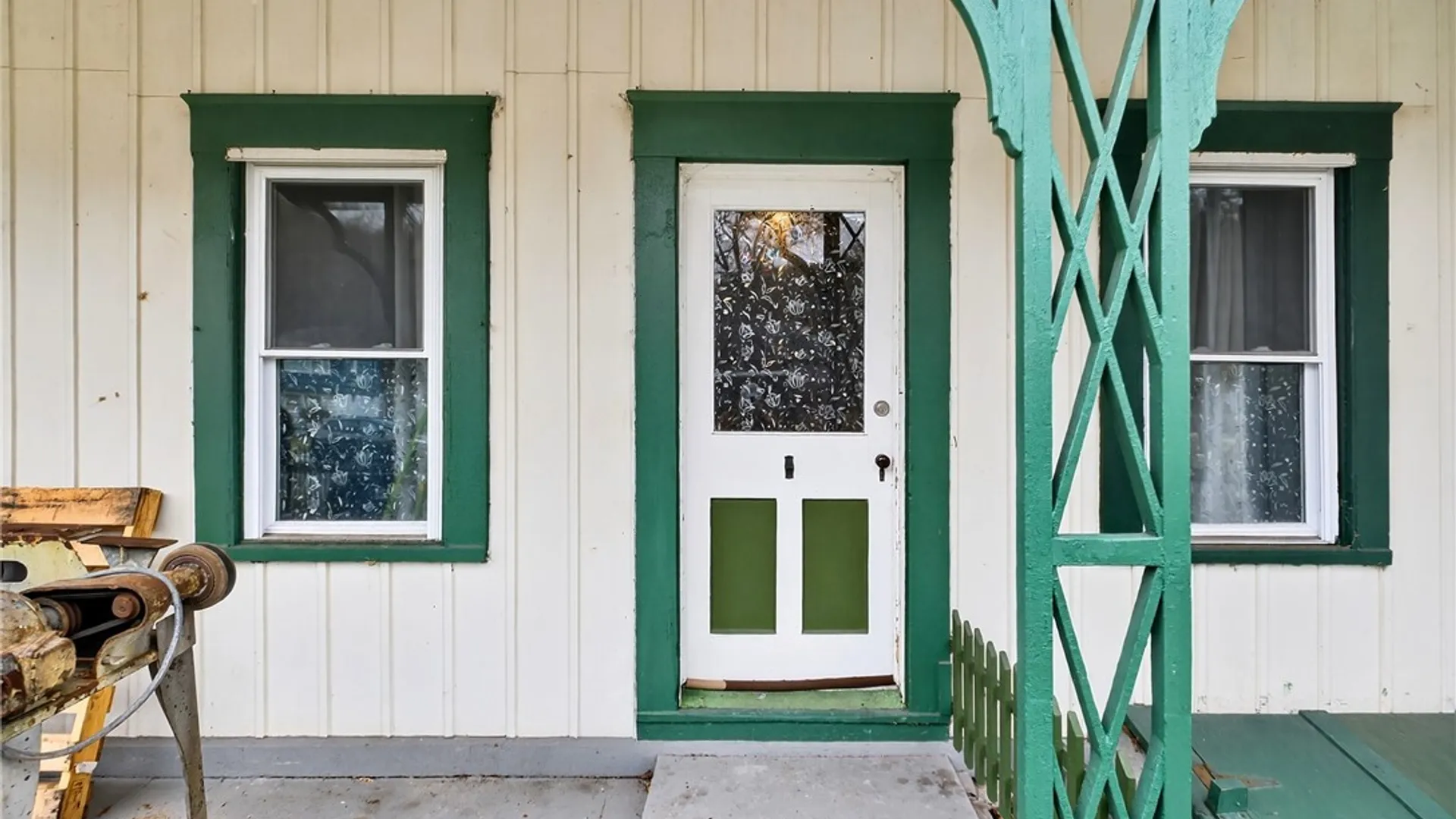 Property at 612 West Seneca Turnpike Avenue, Syracuse, NY 13207 5