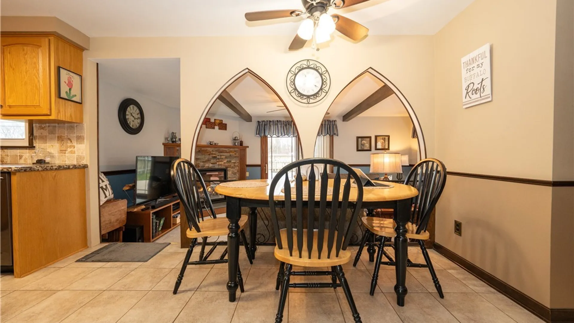 Property at 188 Paradise Lane, Tonawanda, NY 14150 16