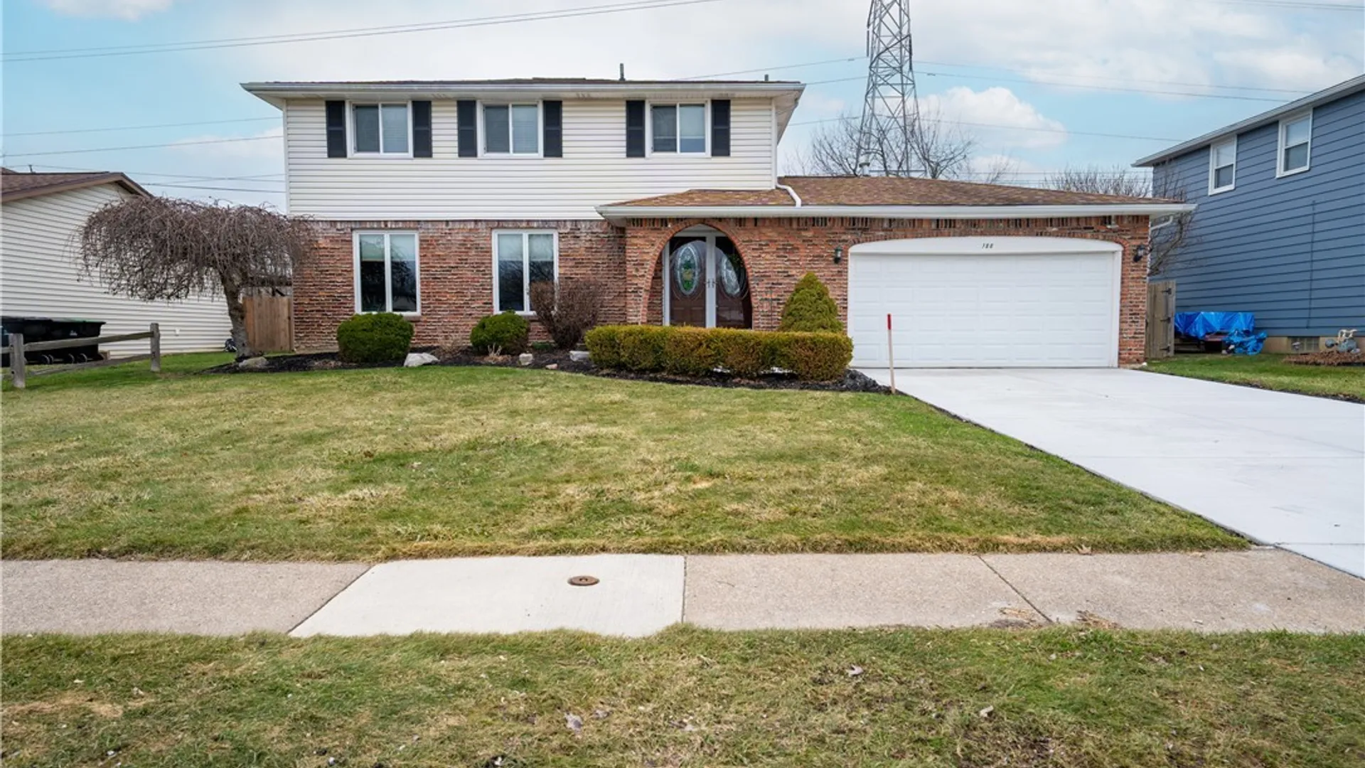 Property at 188 Paradise Lane, Tonawanda, NY 14150 2