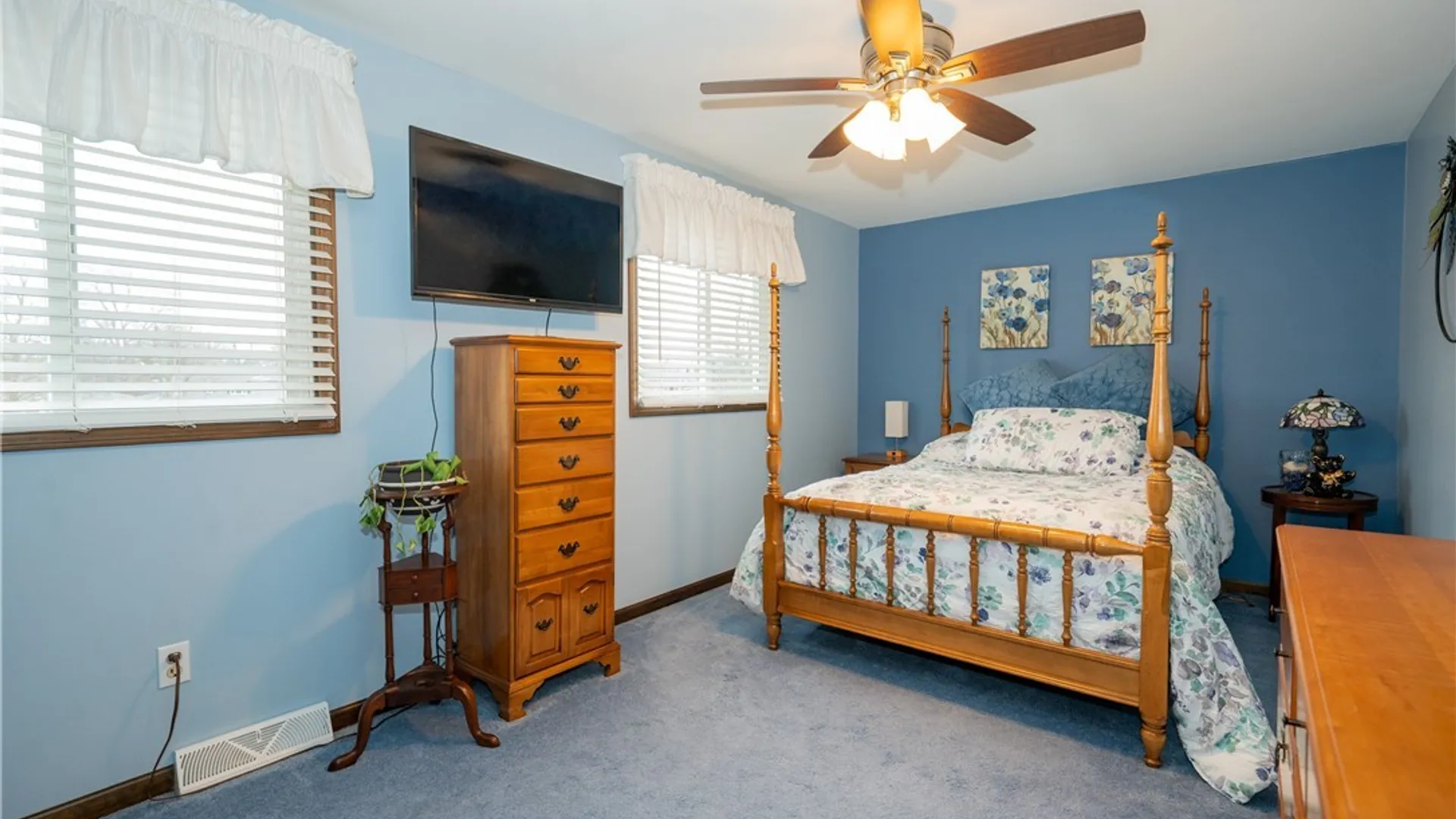 Property at 188 Paradise Lane, Tonawanda, NY 14150 27