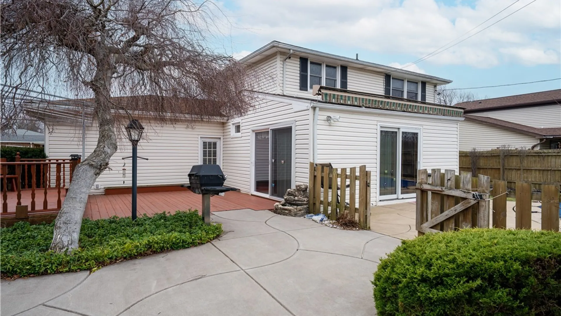 Property at 188 Paradise Lane, Tonawanda, NY 14150 49