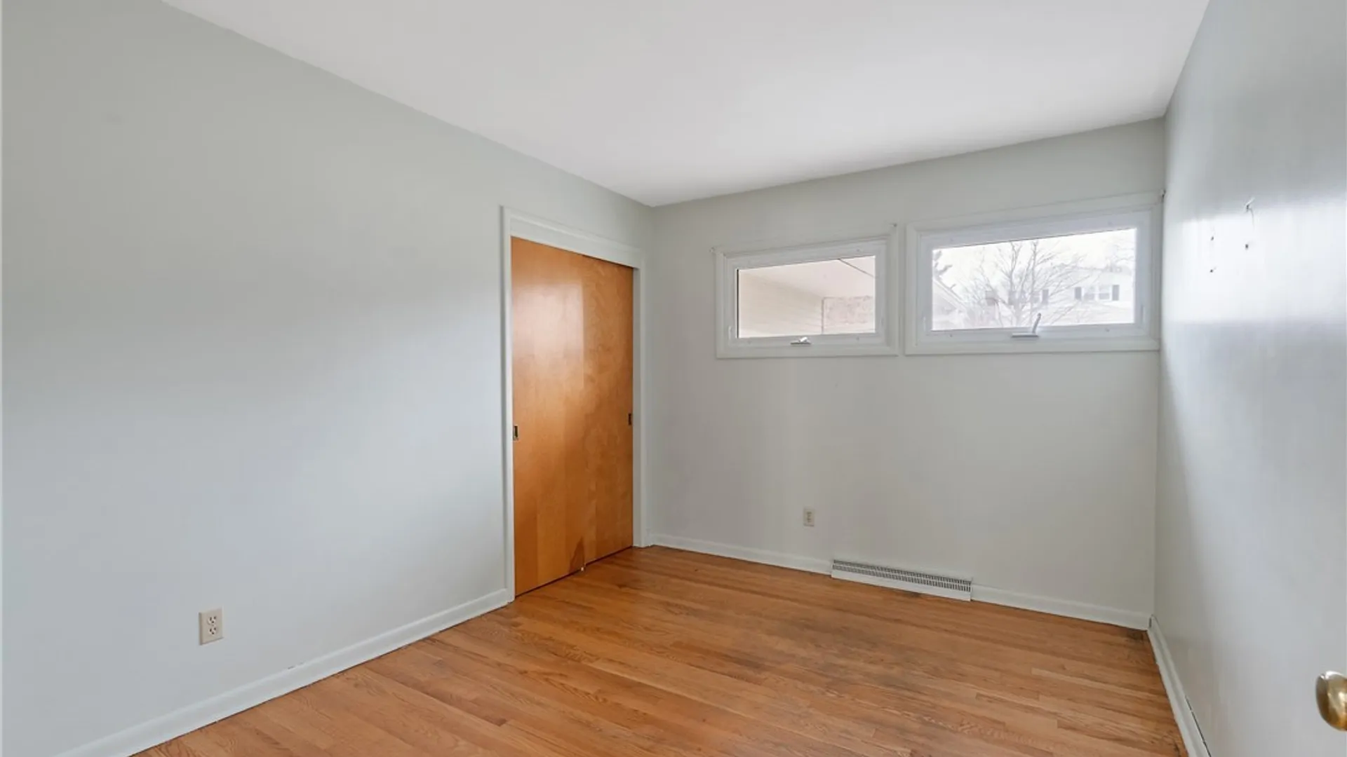Property at 123 Forrest Way, Camillus, NY 13031 17
