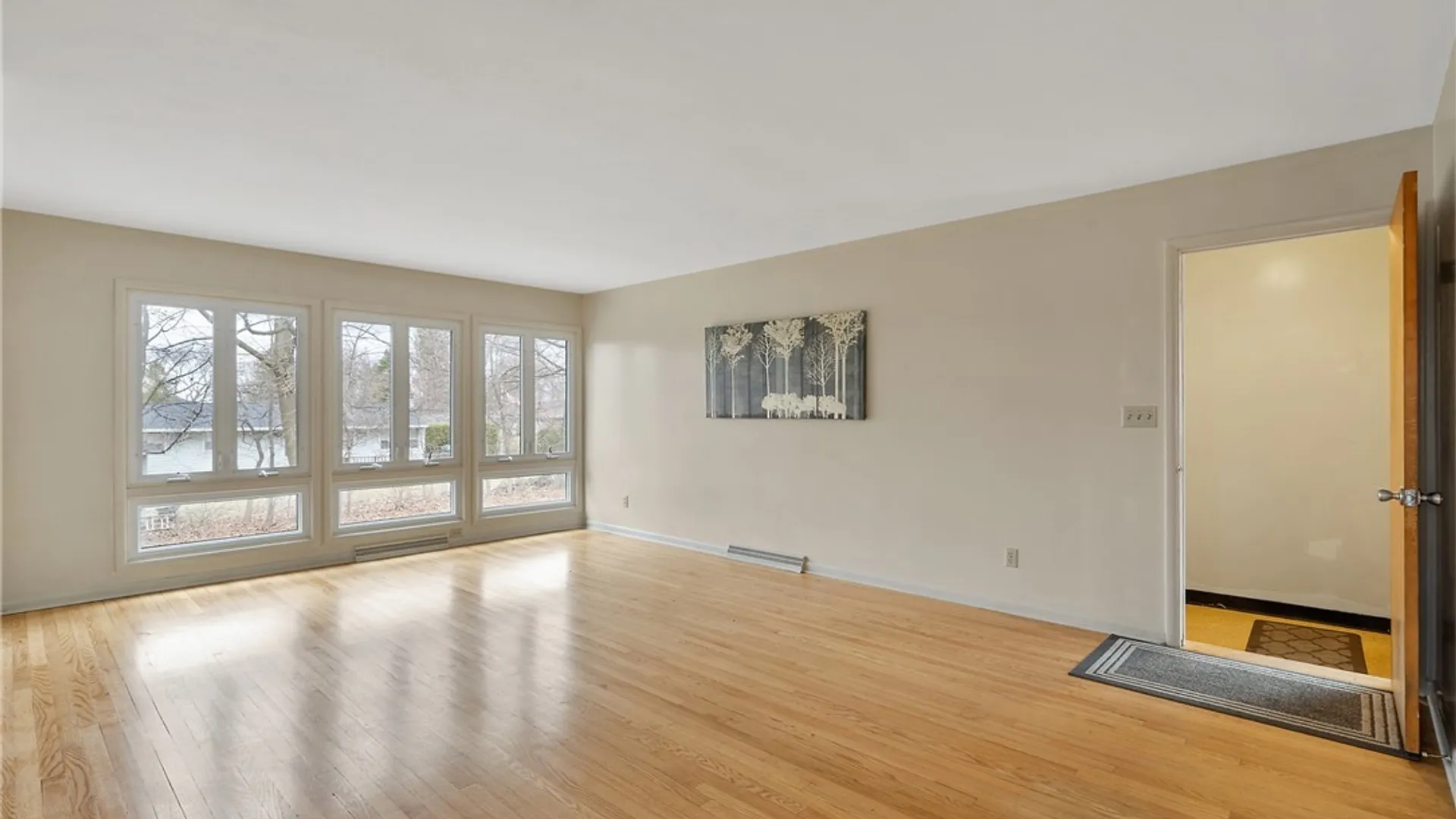 Property at 123 Forrest Way, Camillus, NY 13031 4