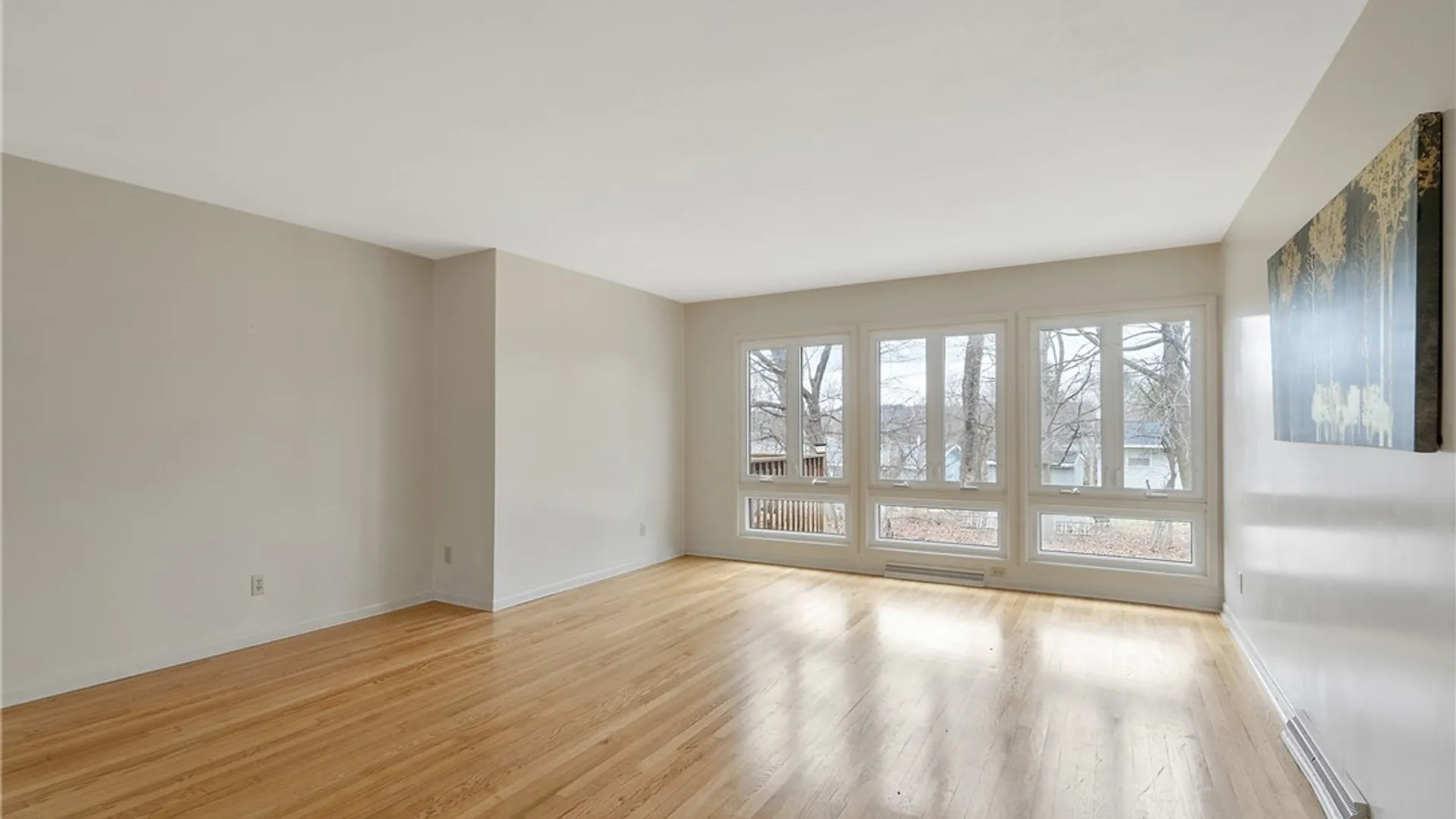 Property at 123 Forrest Way, Camillus, NY 13031 5