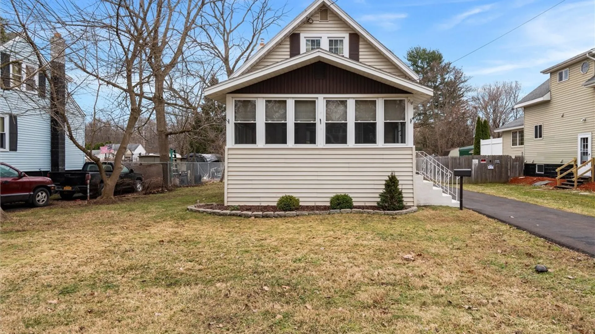 Property at 718 Matty Avenue, Salina, NY 13211 5