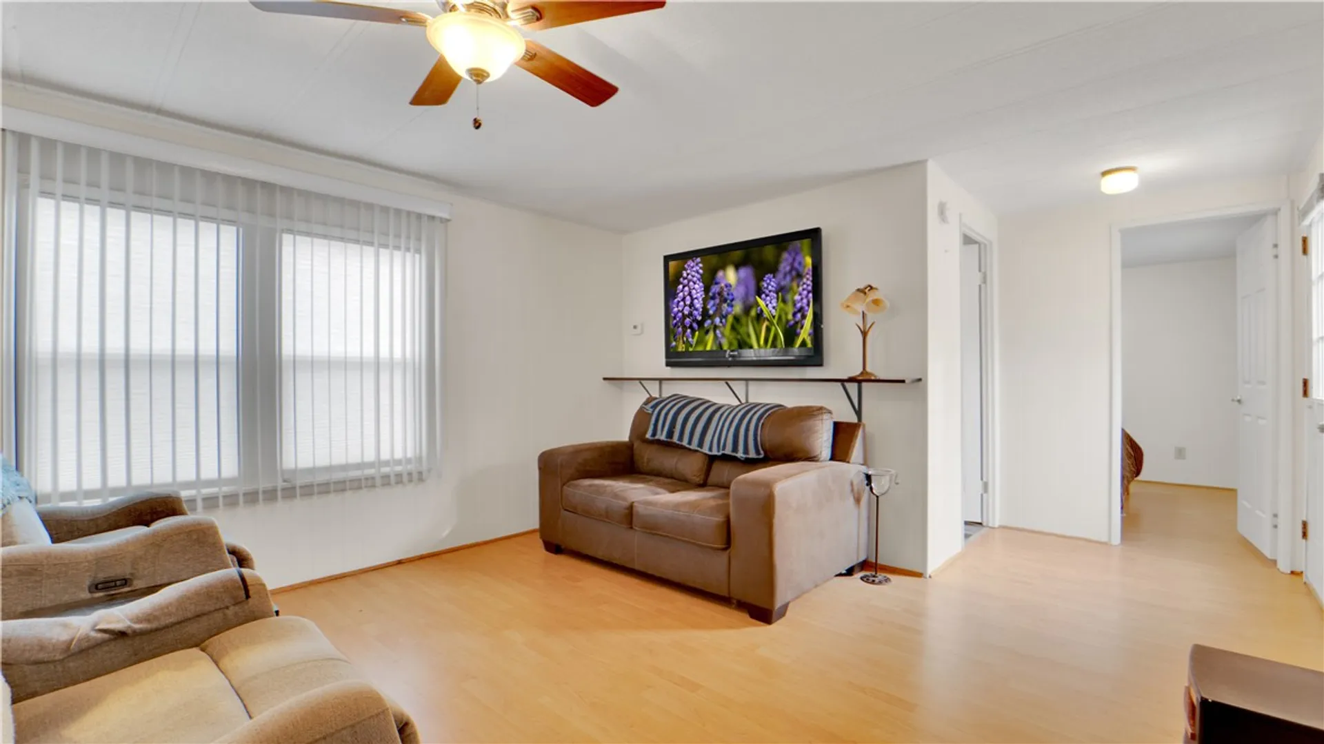 Property at 36 Wayside Drive, Penfield, NY 14625 4