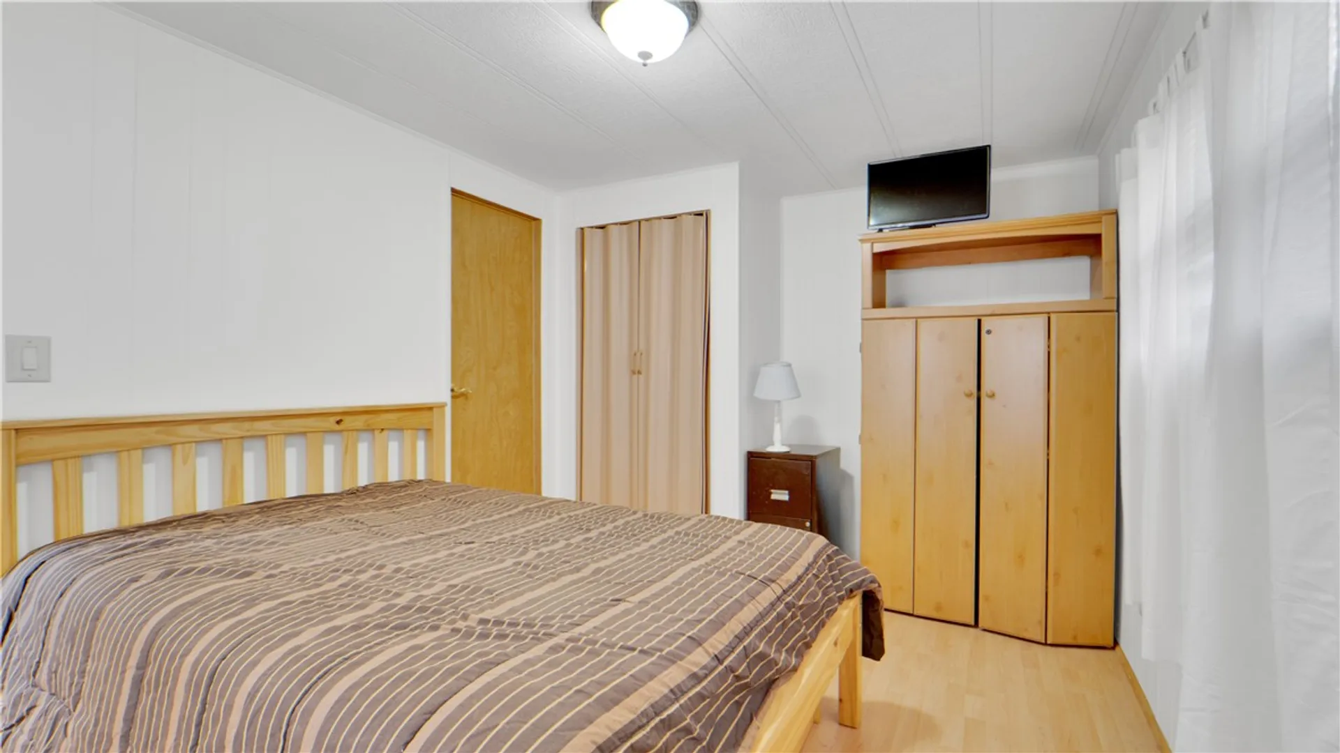 Property at 36 Wayside Drive, Penfield, NY 14625 9