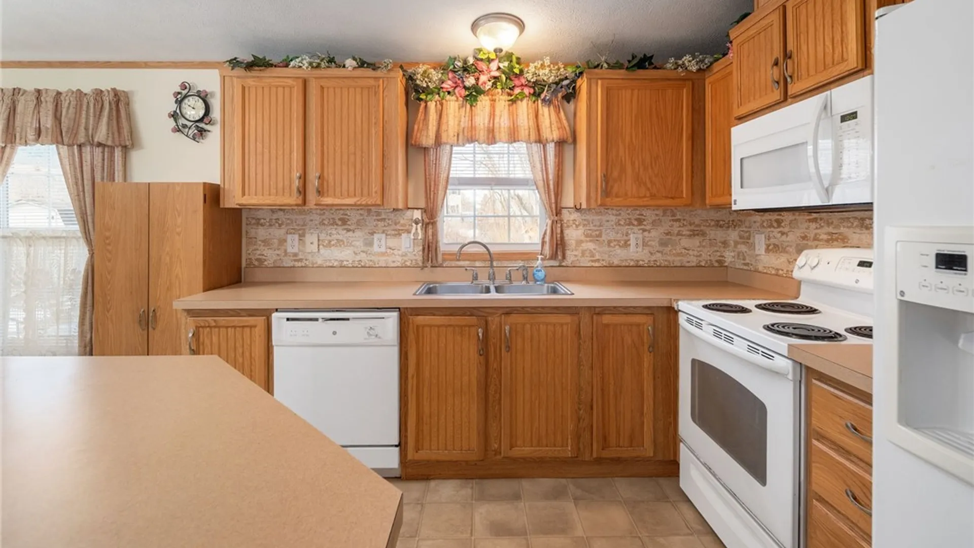 Property at 105 Pewter Lane, Cobleskill, NY 12043 10