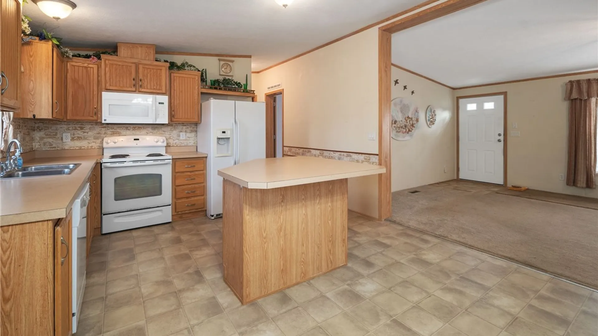 Property at 105 Pewter Lane, Cobleskill, NY 12043 15